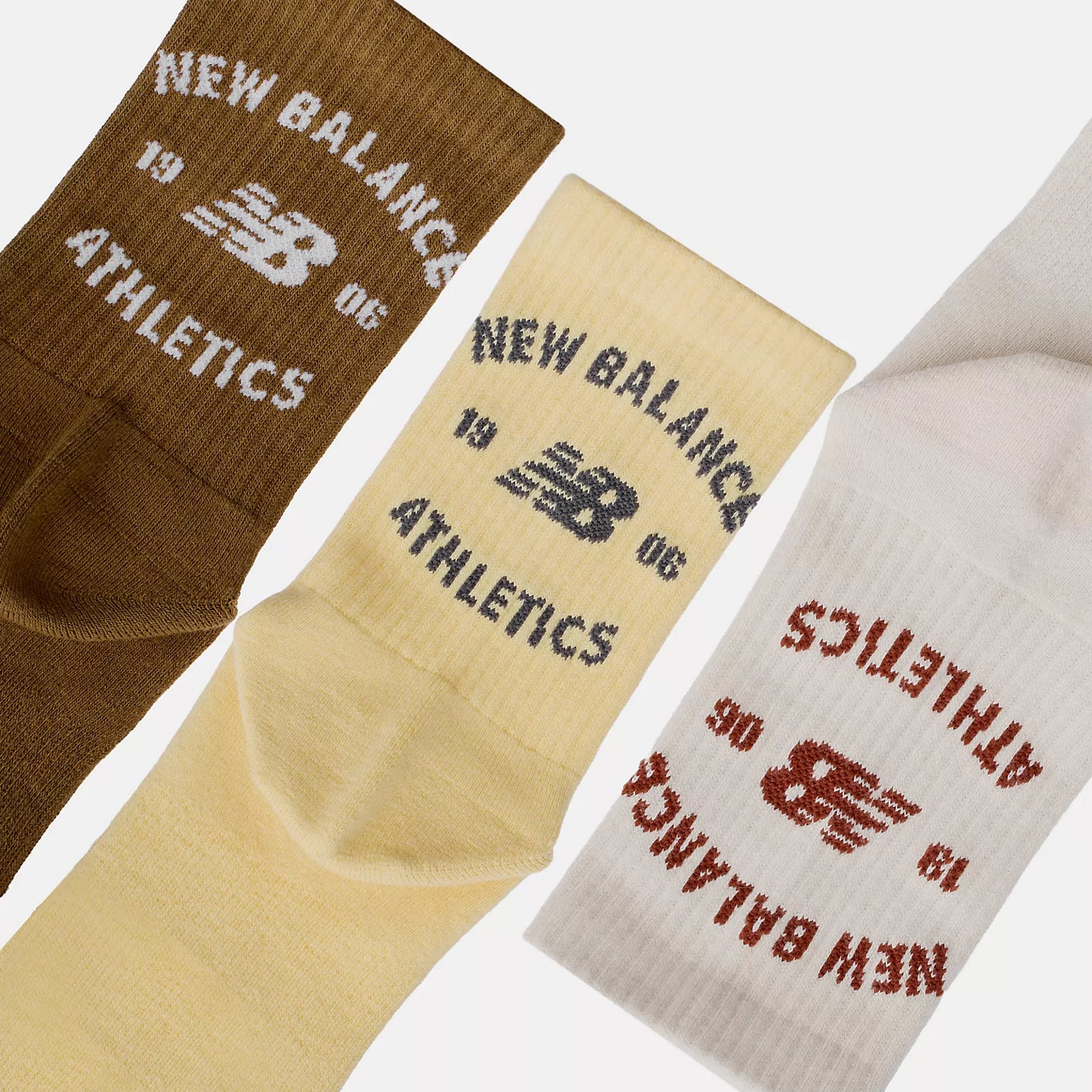 Чорапи New Balance Graphic Quarter Crew Socks (3 Pairs) - AC9932PAS2 детайл