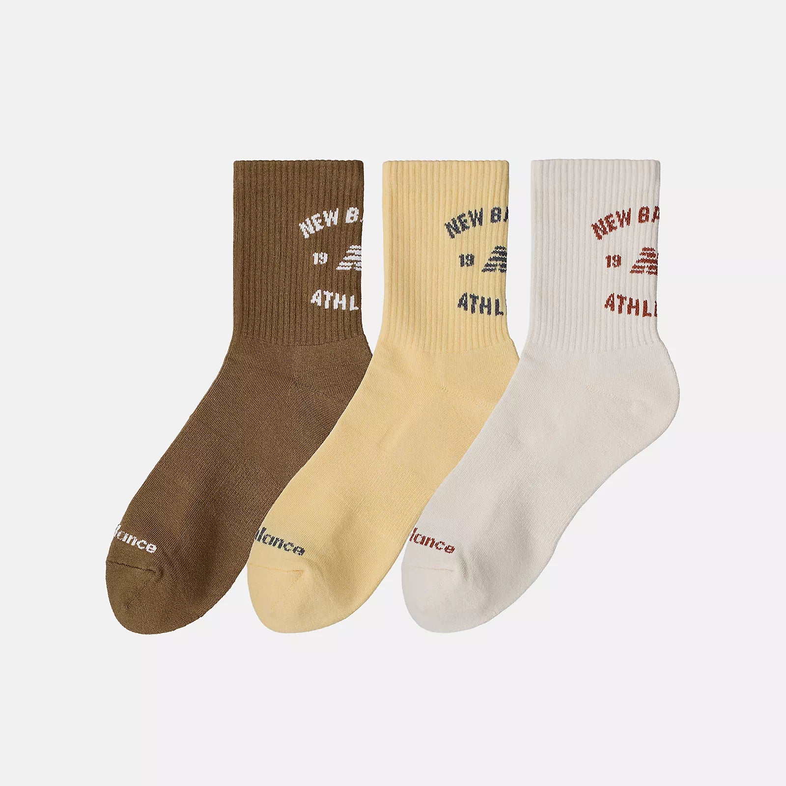 Чорапи New Balance Graphic Quarter Crew Socks (3 Pairs) - AC9932PAS2 отстрани