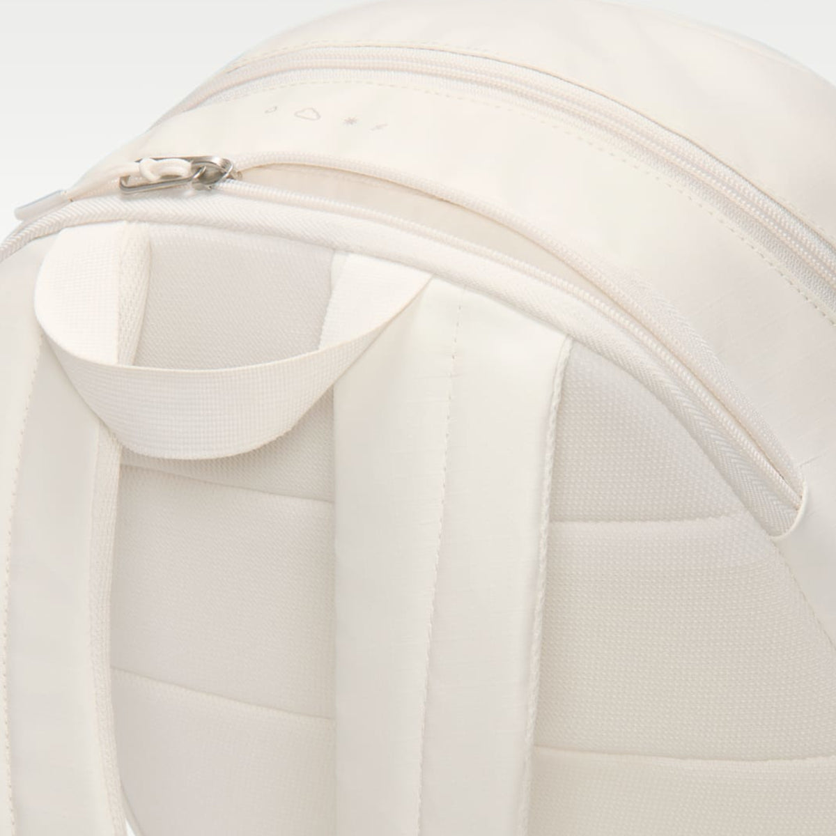 Унисекс раница Nike Heritage Eugene 2.0 Winterized Backpack (20L) - IH7955-030 малък джоб
