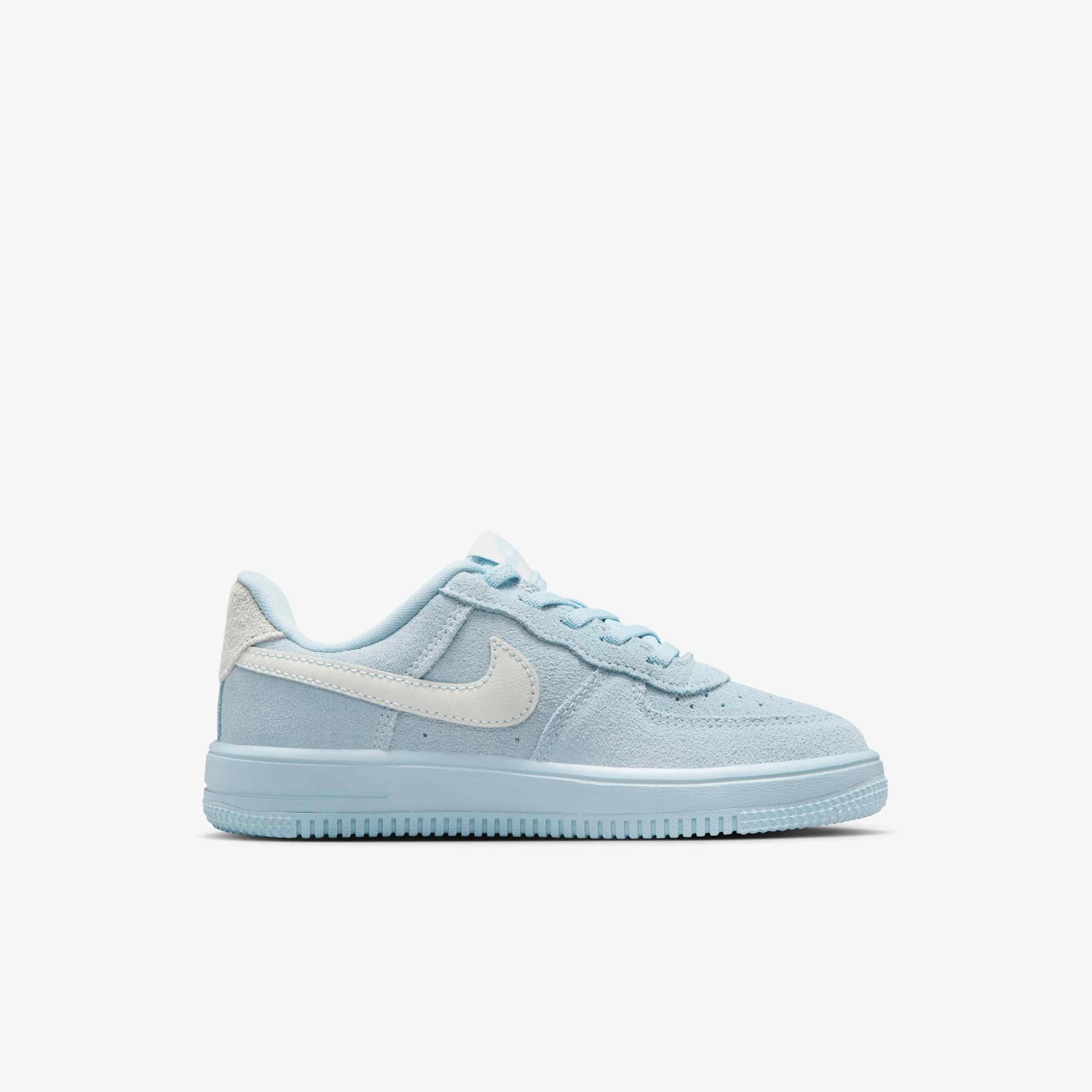 Детски кецове Nike Force 1 Low LV8 EasyOn (PS) - II7095-400 отстрани