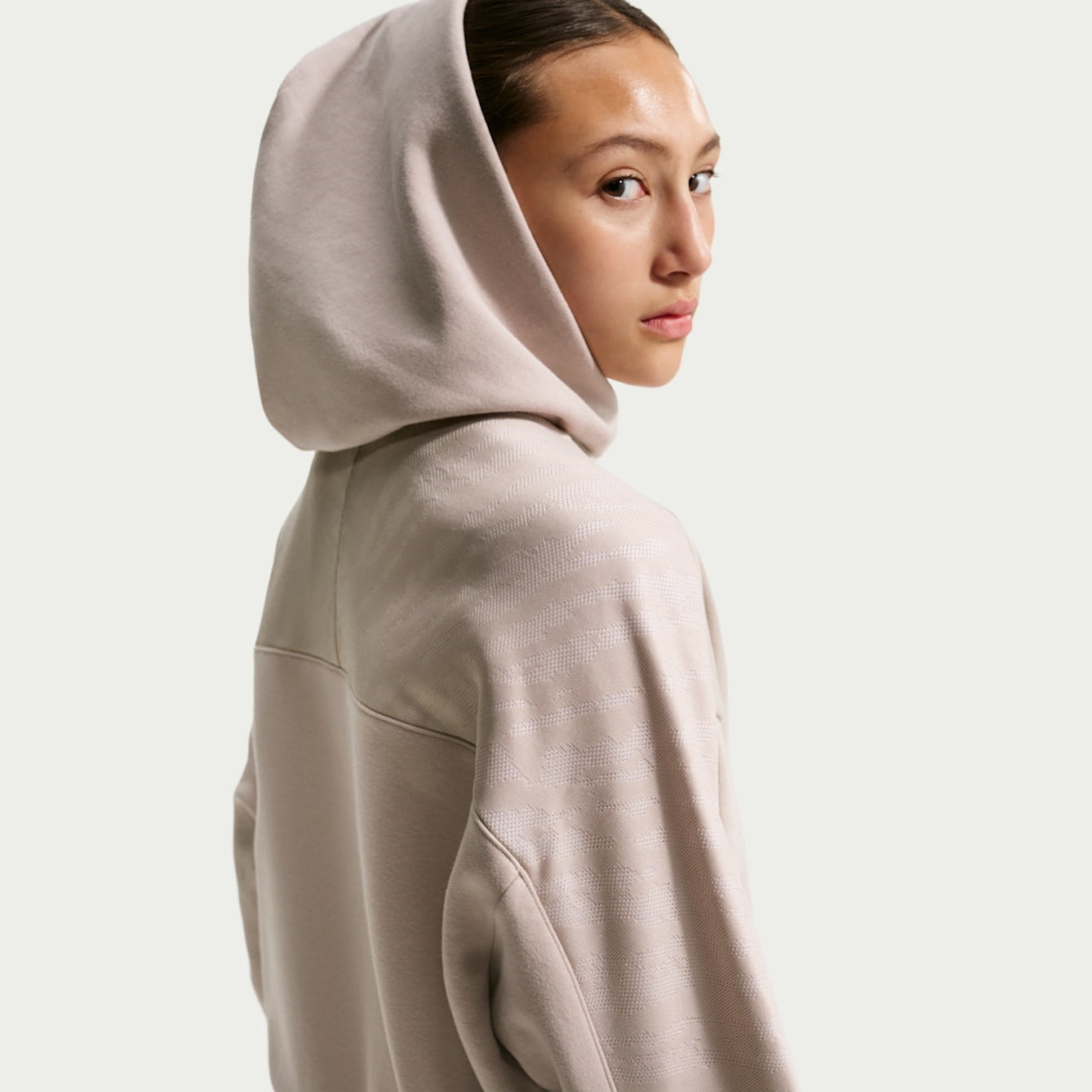 Детско худи Nike Sportswear Club Fleece Dance Long-Sleeve Top - IM5607-211 отзад