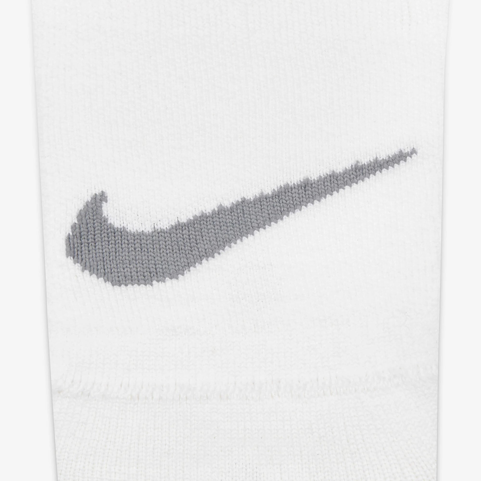 Дамски чорапи Nike Everyday Plus Lightweight Socks SX5277-101 лого