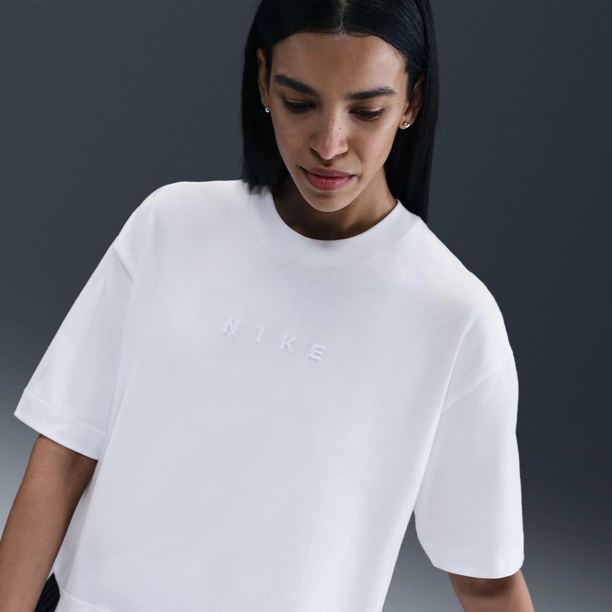 Дамска тениска Nike Sportswear Boxy T-Shirt - Airhouse