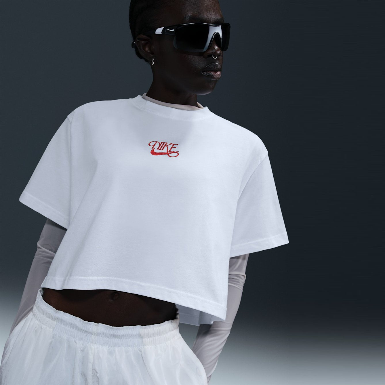 Дамска тениска Nike Sportswear Crop Tee - Airhouse