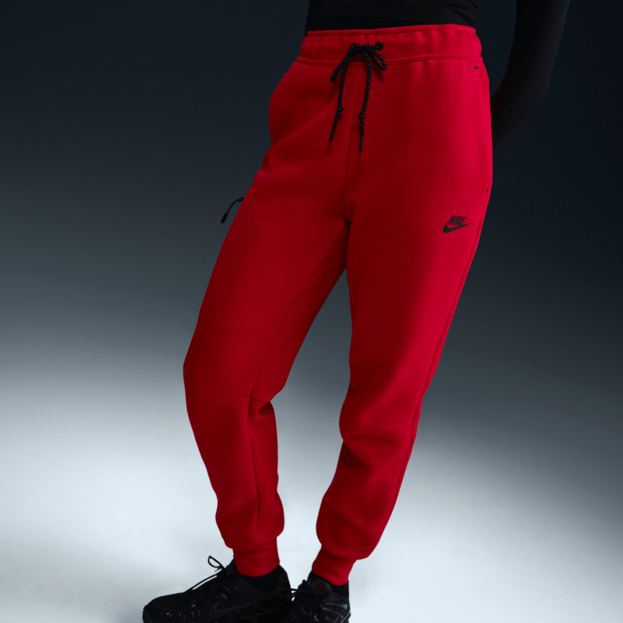 Дамски джогър Nike Tech Fleece Mid - Rise Joggers - Airhouse