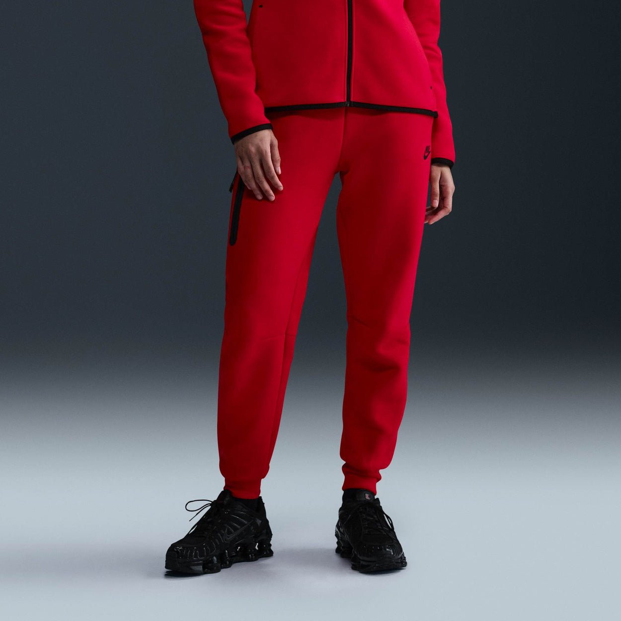 Дамски джогър Nike Tech Fleece Mid - Rise Joggers - Airhouse