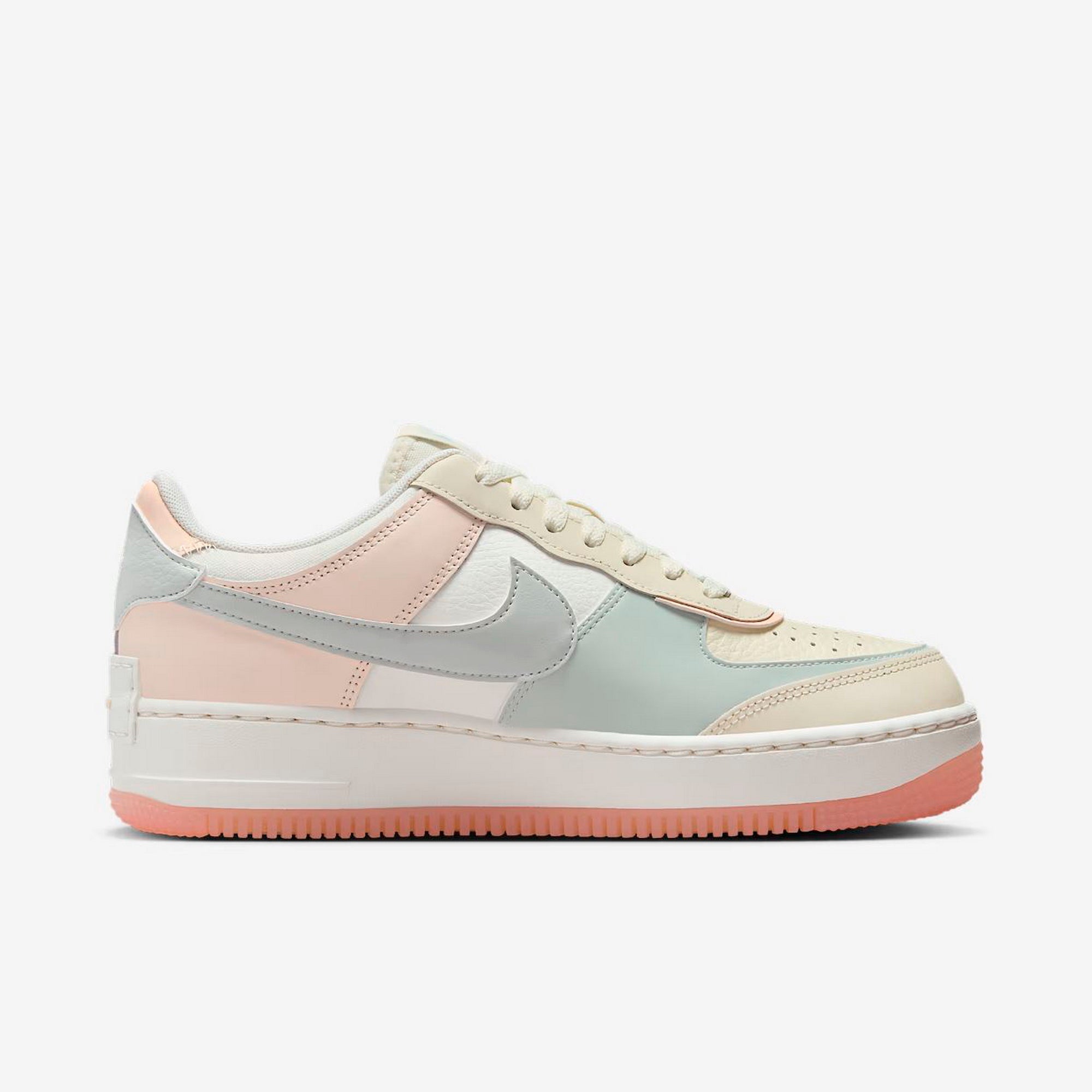 Дамски кецове Nike Air Force 1 Shadow - DZ1847-105 отстрани