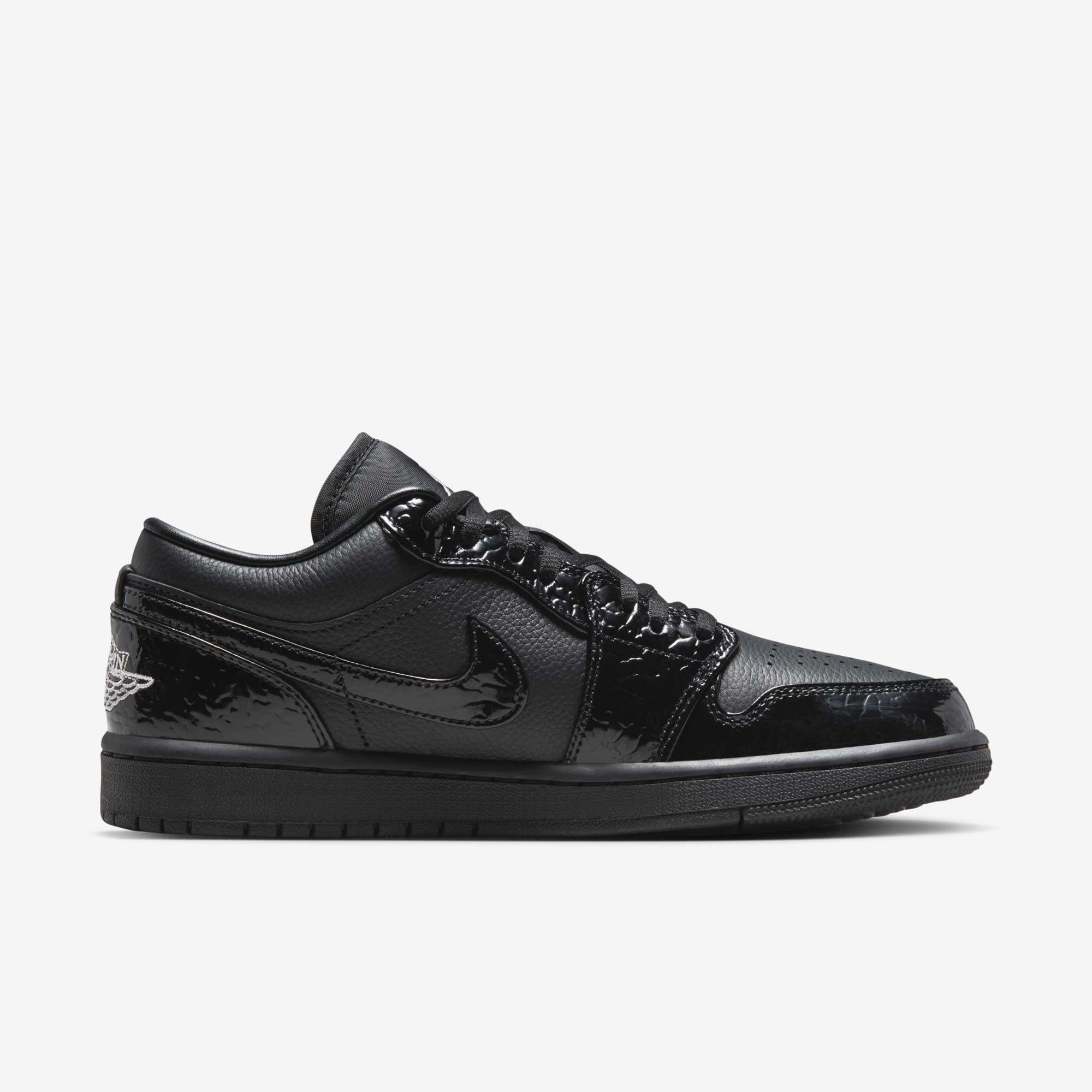 Дамски кецове Air Jordan 1 Low SE "Black Patent" - Airhouse