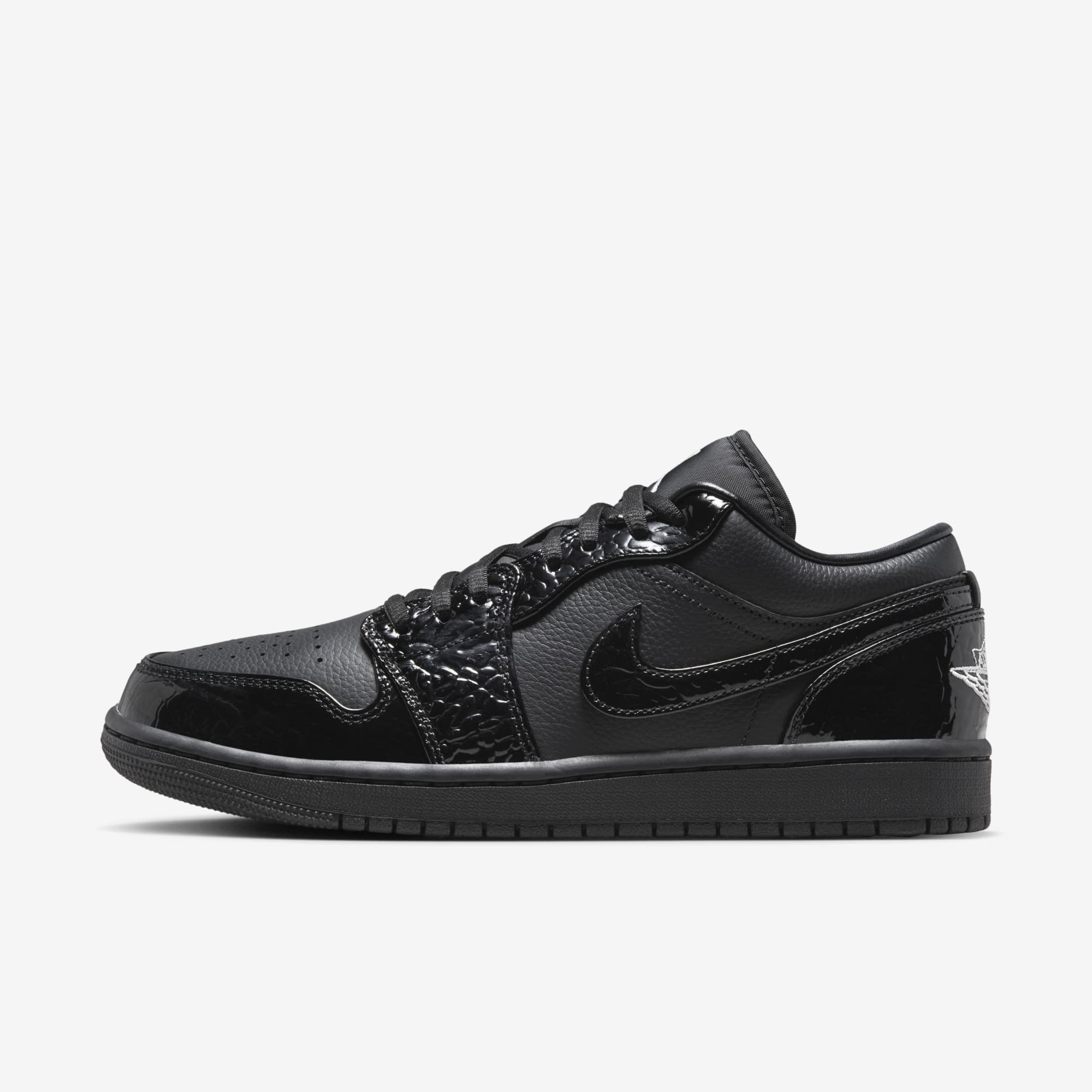 Дамски кецове Air Jordan 1 Low SE "Black Patent" - Airhouse
