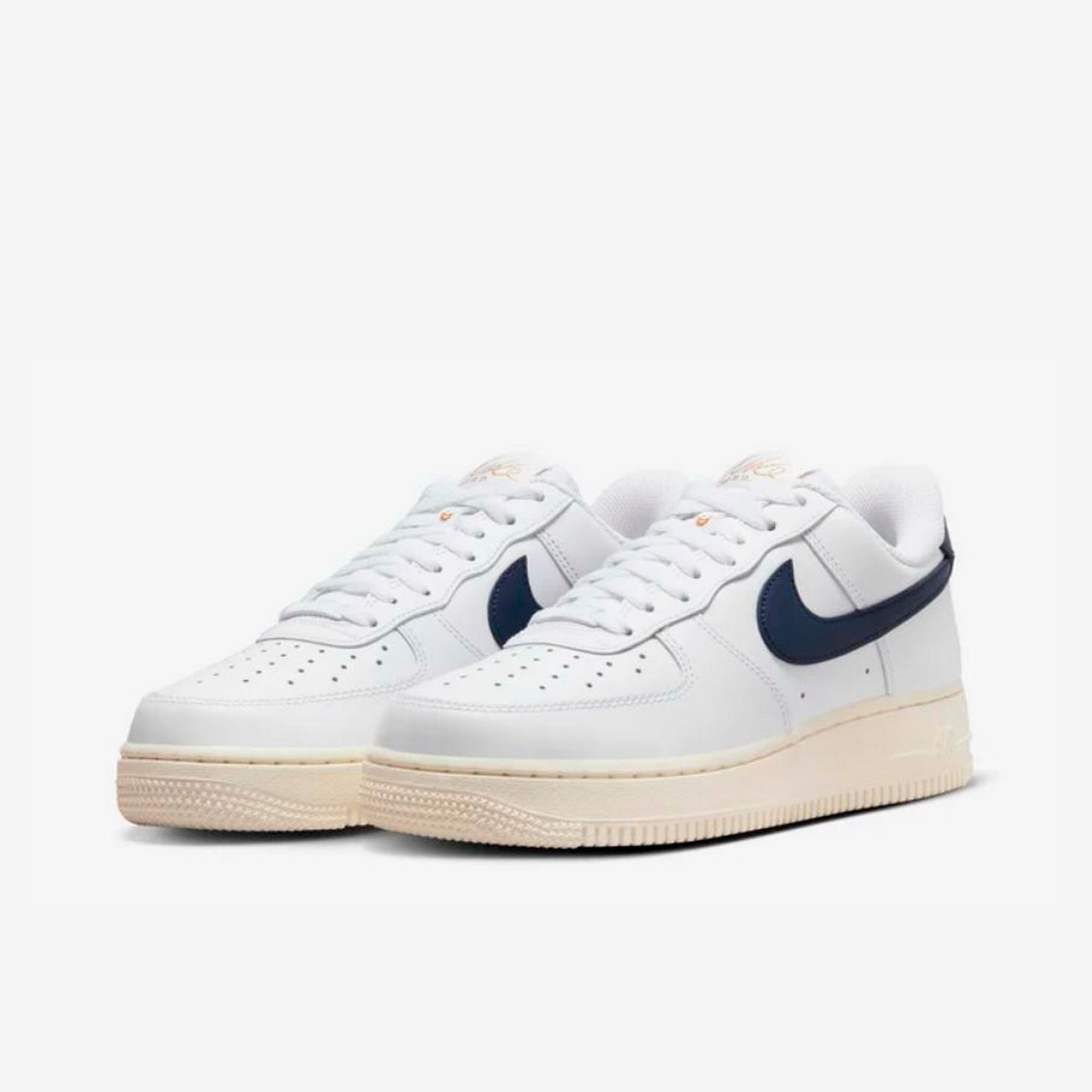 Дамски кецове Nike Air Force 1 '07 FlyEase "Olympic" - Airhouse