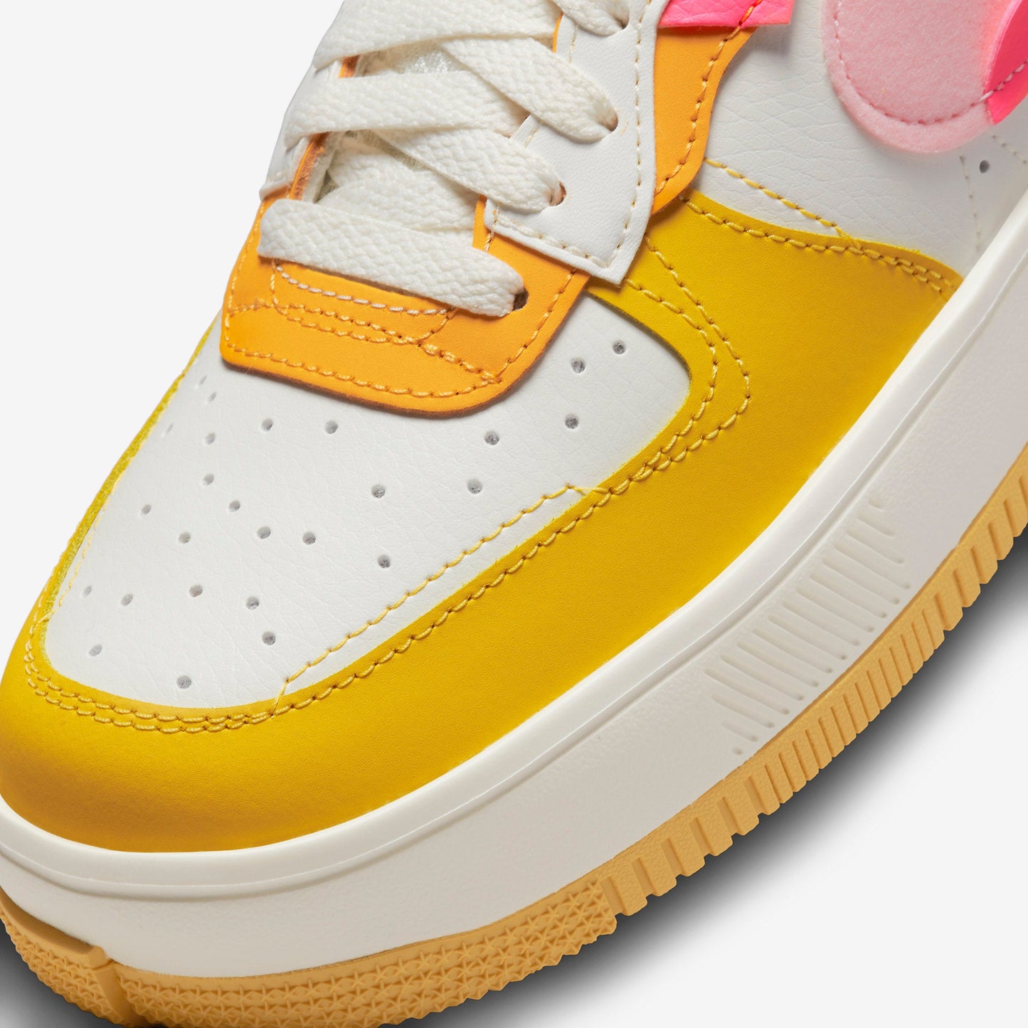 Дамски кецове Nike Air Force 1 "Fontanka" - Airhouse