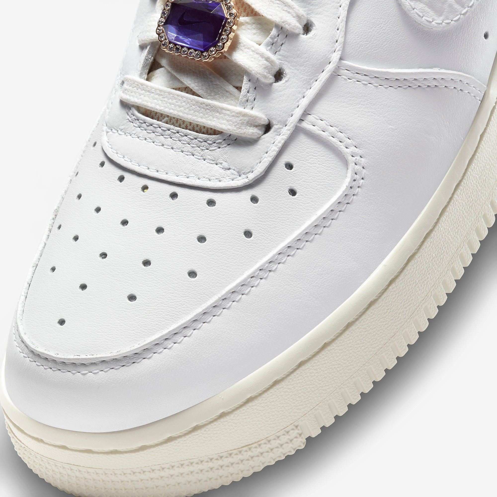 Дамски кецове Nike Air Force 1 Low “Bling” - Airhouse