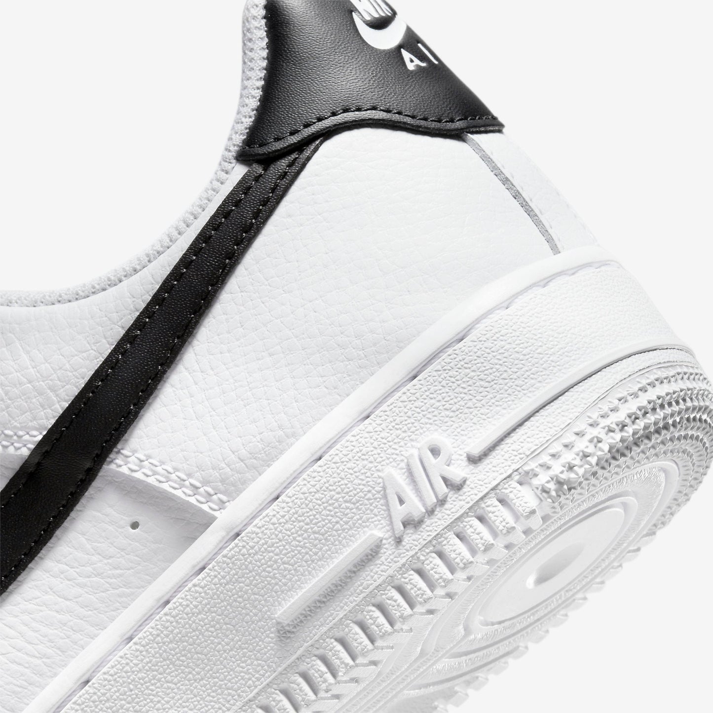 Дамски кецове Nike Air Force 1 Low - Airhouse
