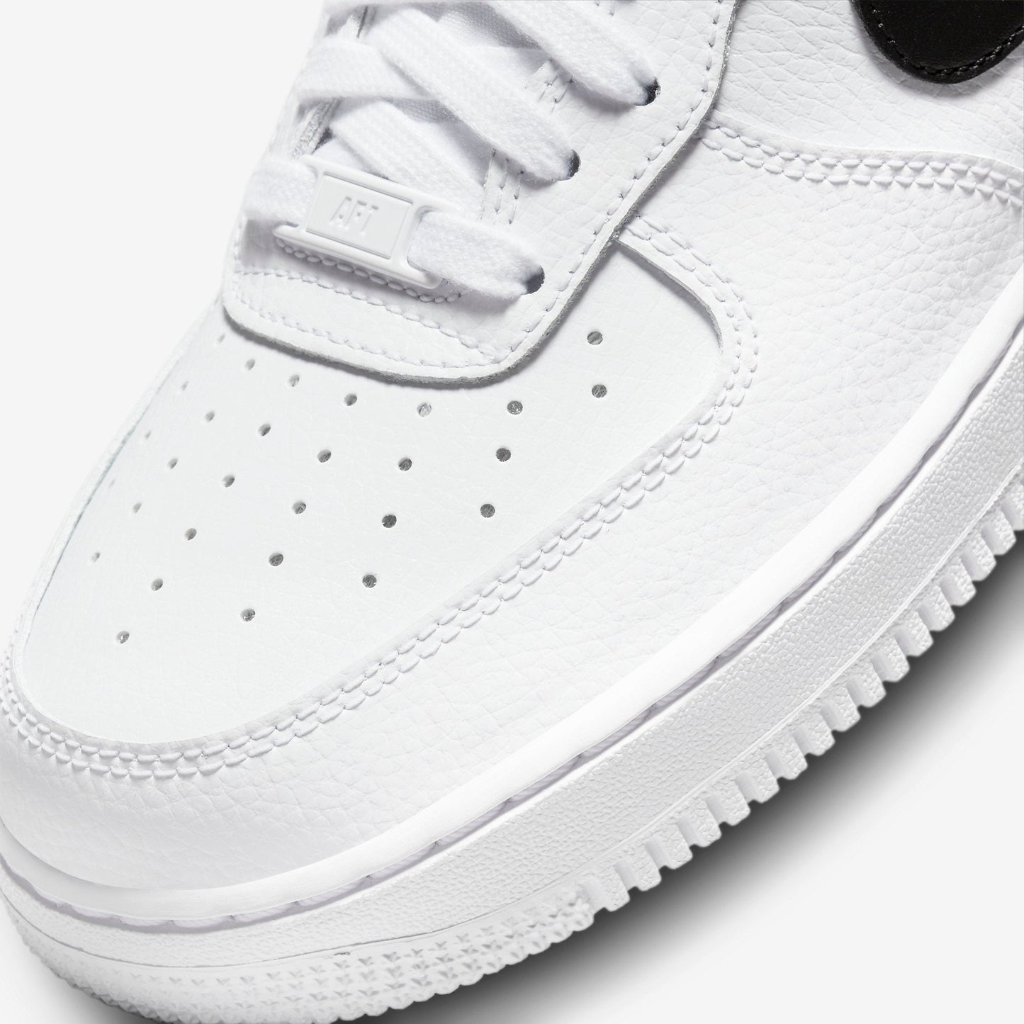 Дамски кецове Nike Air Force 1 Low - Airhouse