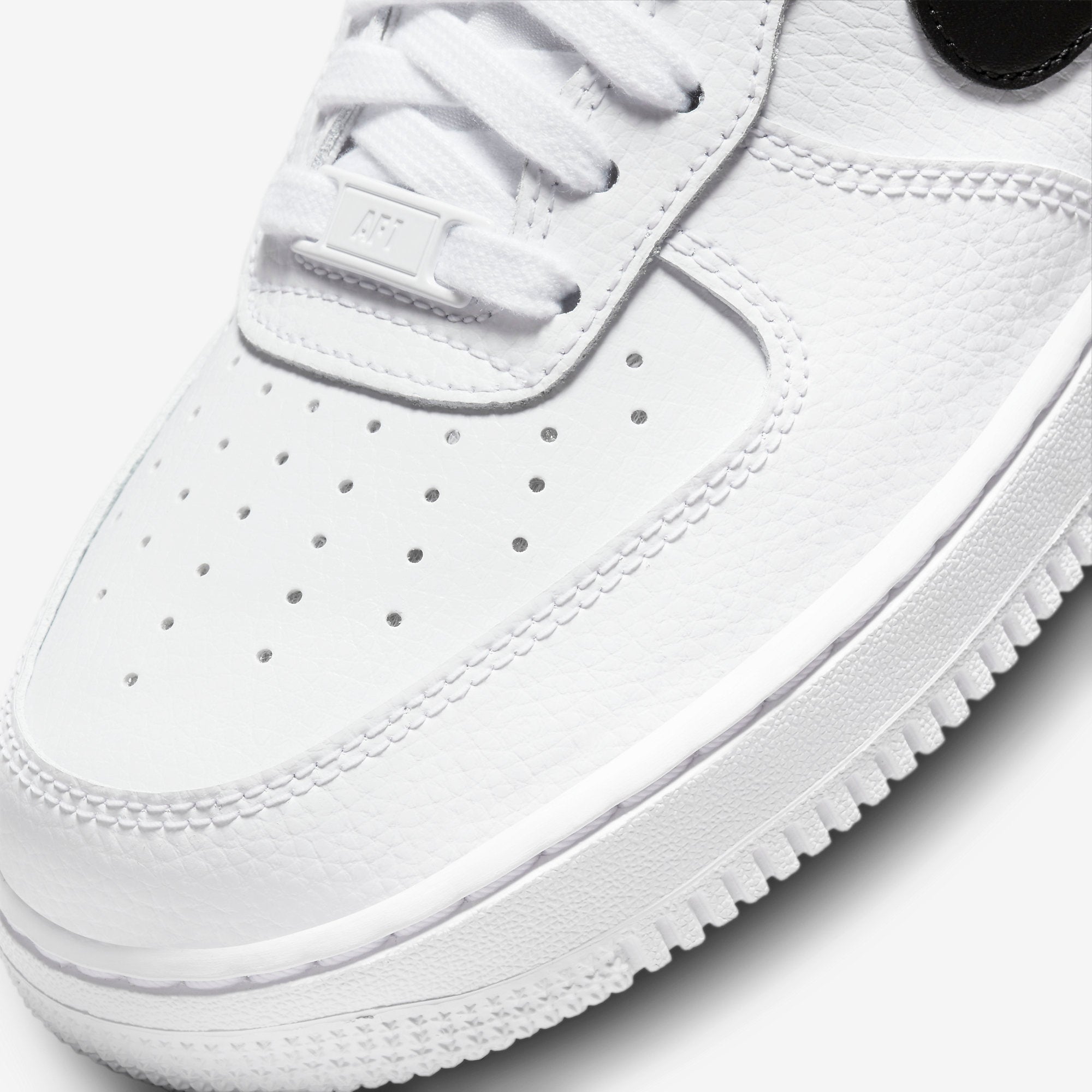 Дамски кецове Nike Air Force 1 Low - Airhouse