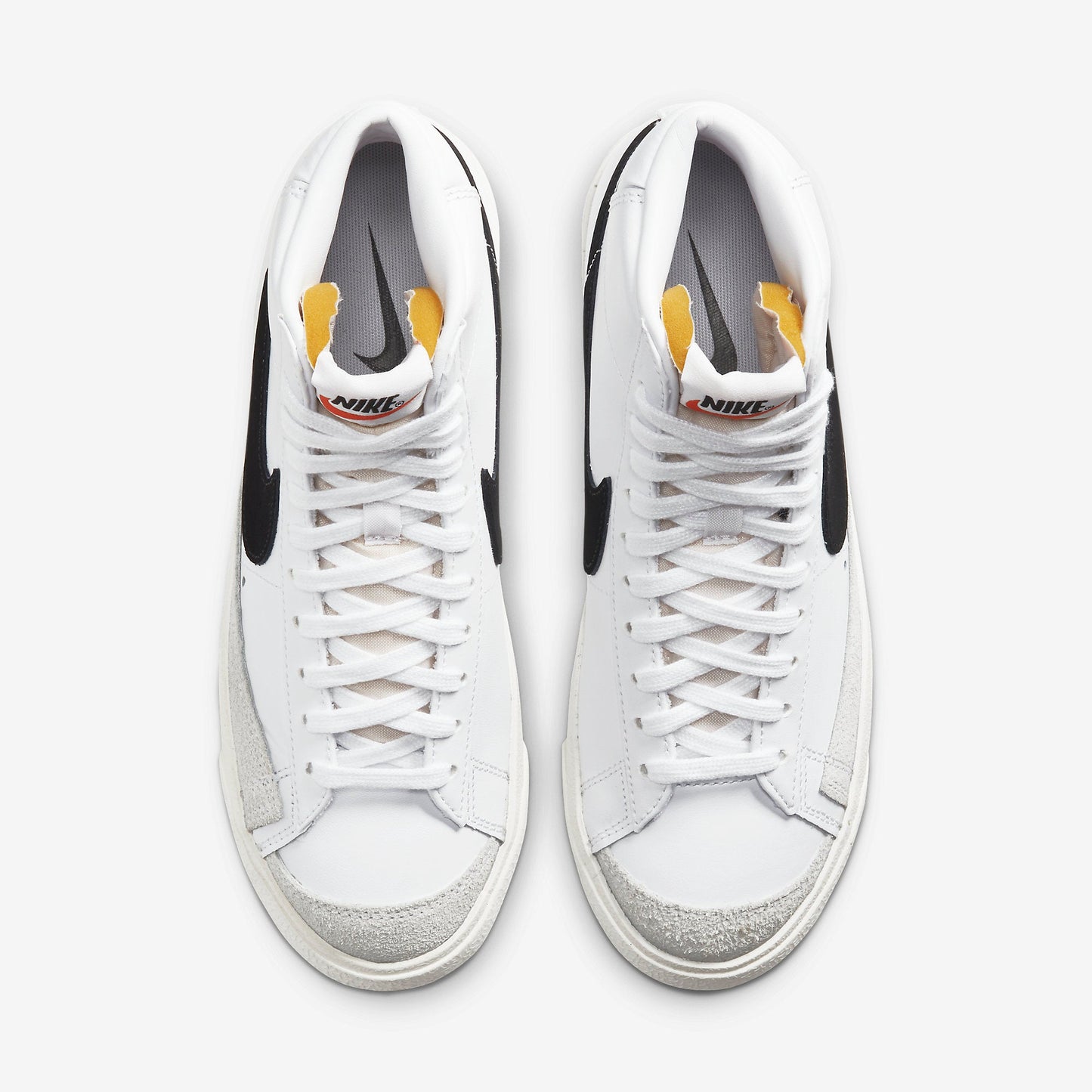 Дамски кецове Nike Blazer Mid 77 - Airhouse