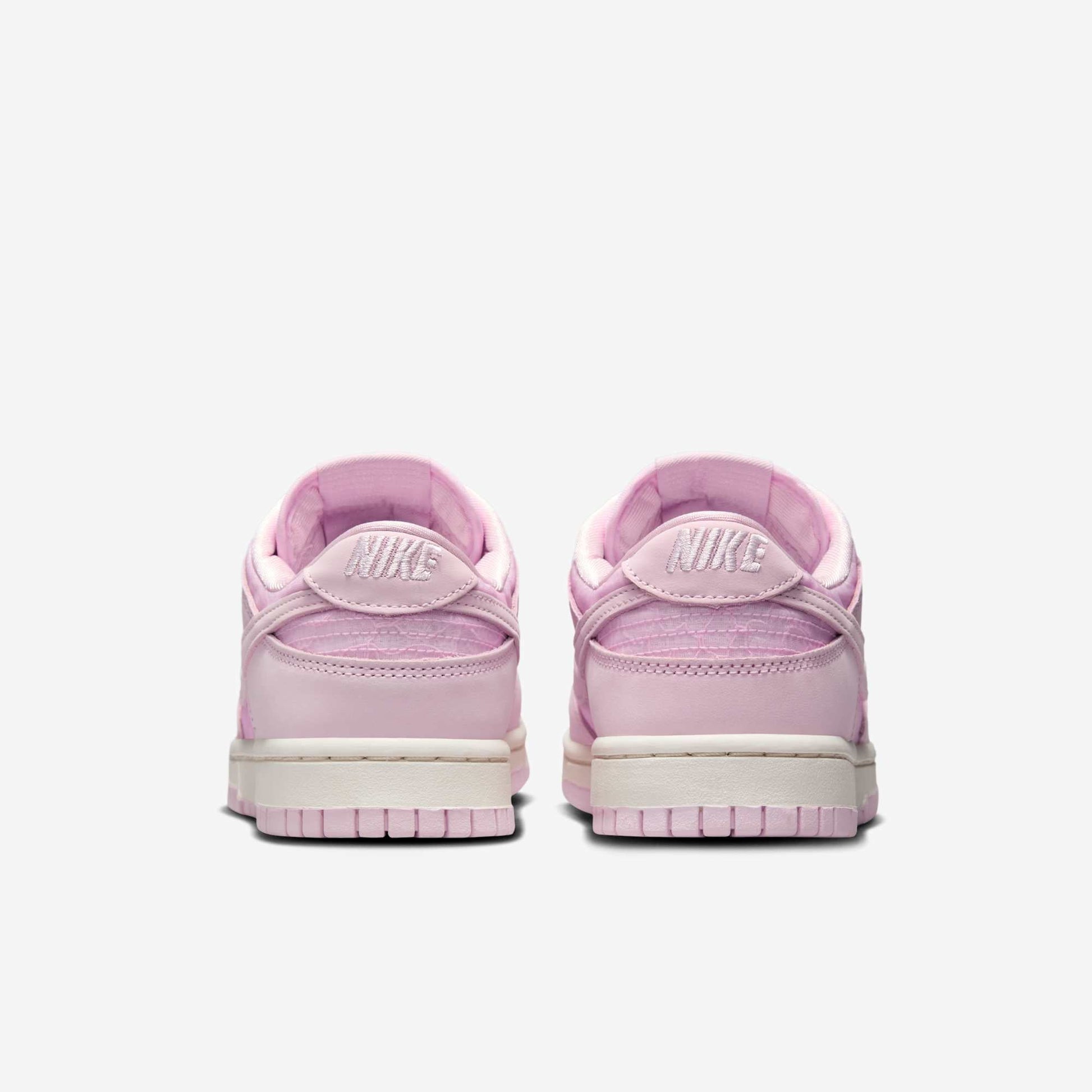 Дамски кецове Nike Dunk Low “Lace” Pack - Airhouse