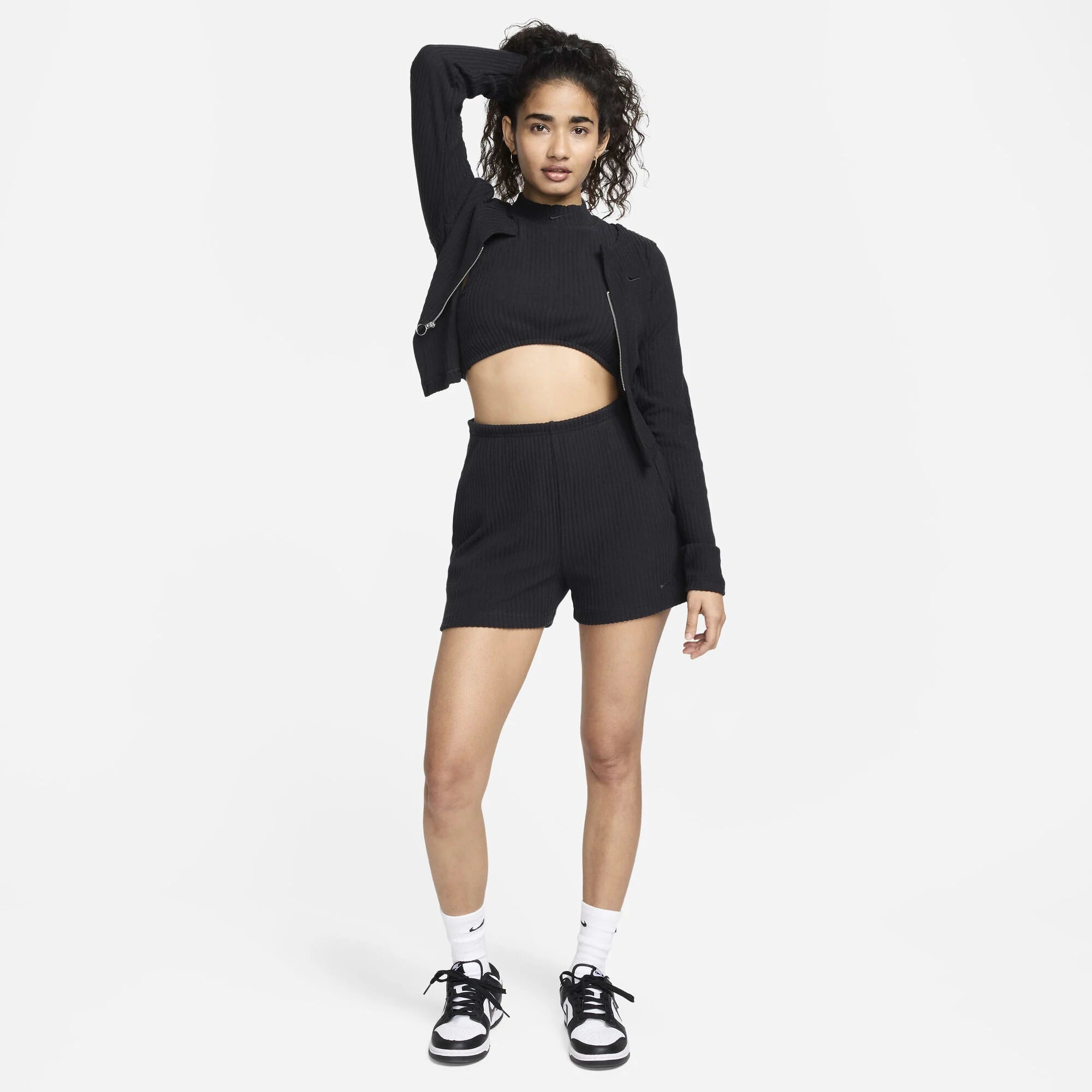 Дамски къс панталон Nike Sportswear Chill Rib High-Waisted Slim Shorts -FN3674-010 модел отпред
