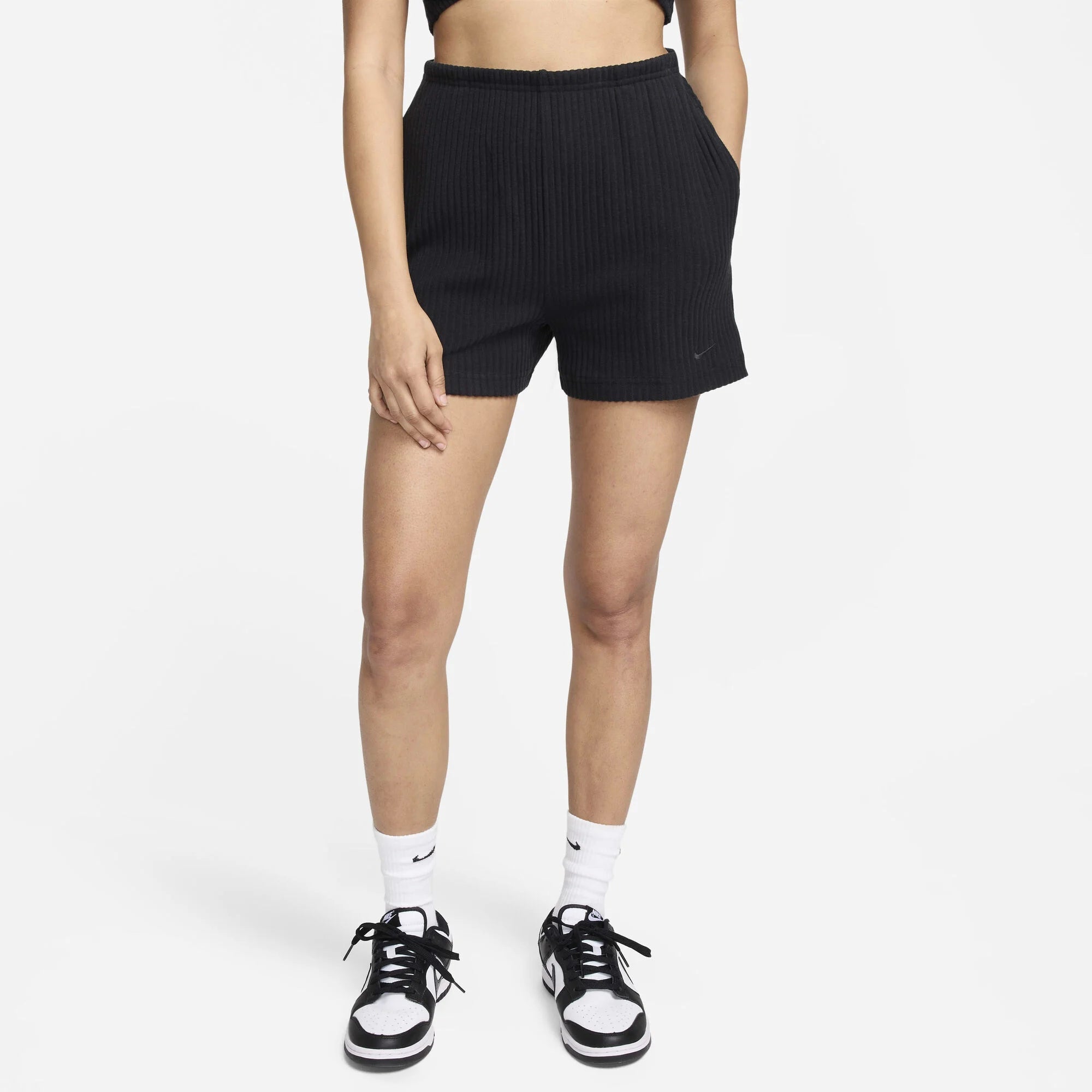Дамски къс панталон Nike Sportswear Chill Rib High-Waisted Slim Shorts -FN3674-010