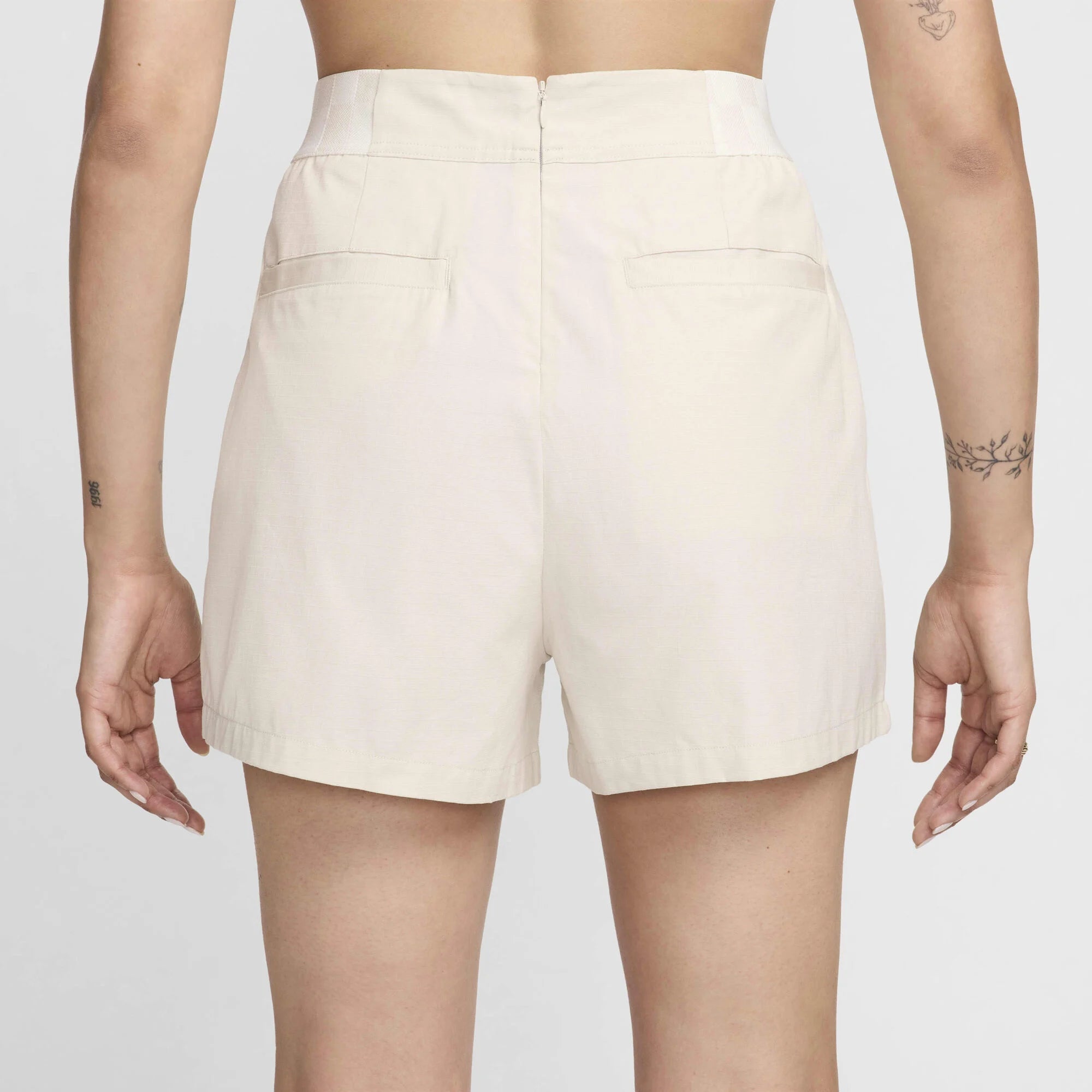 Дамски къс панталон Nike Sportswear Collection High-Waisted Trouser Shorts - FN2167-104 отзад