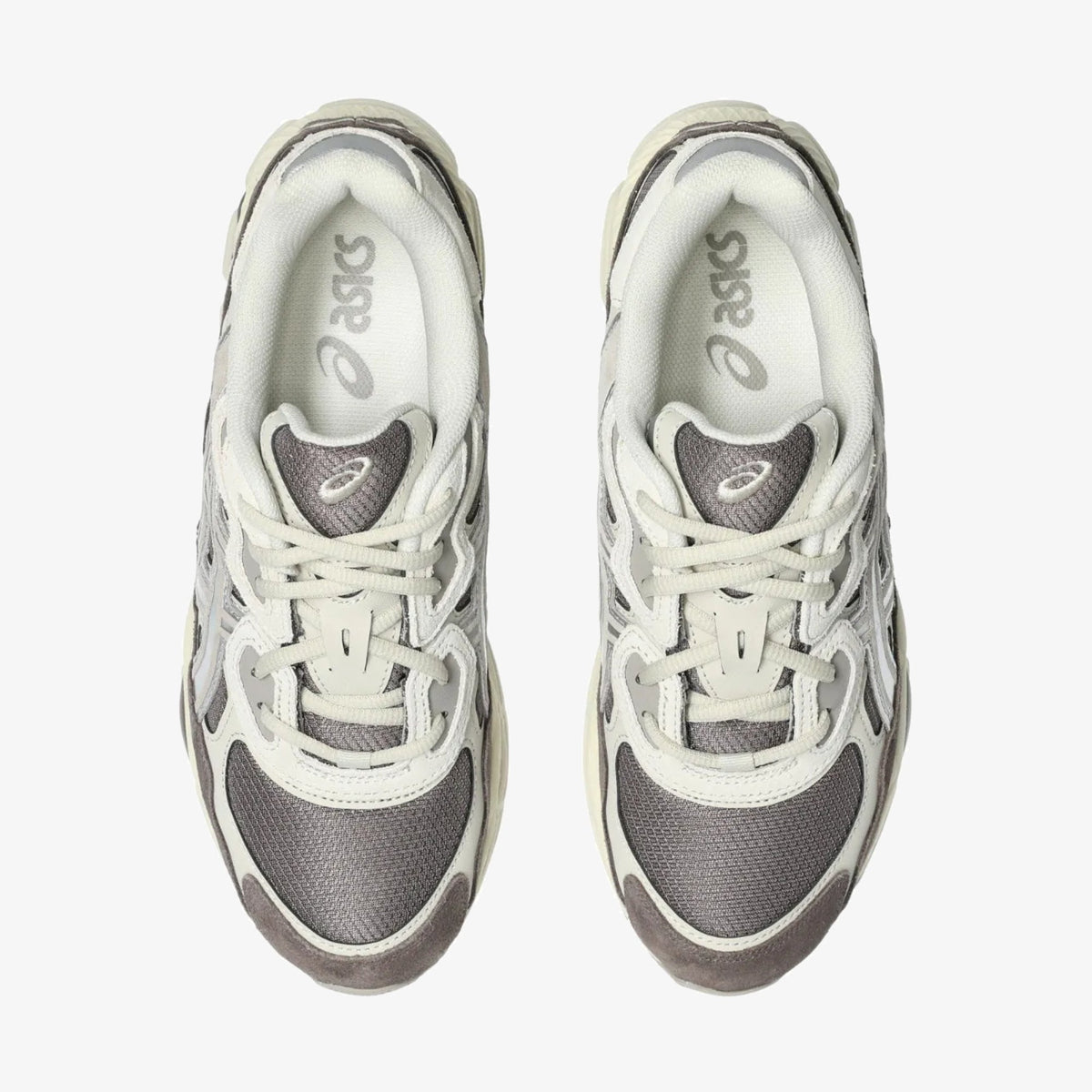 Дамски маратонки Asics GEL-NYC - 1203A739-200 отгоре