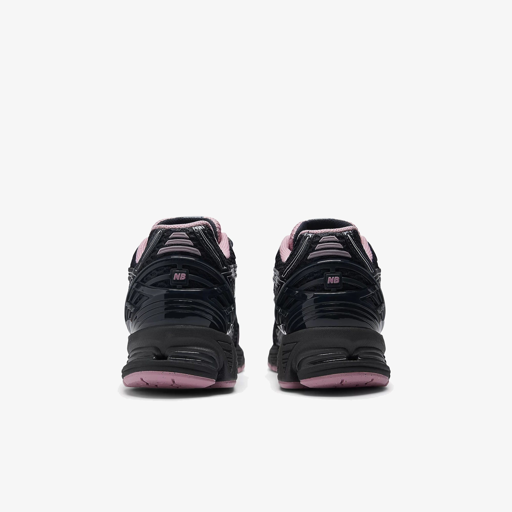 Дамски маратонки New Balance 1906 - Airhouse