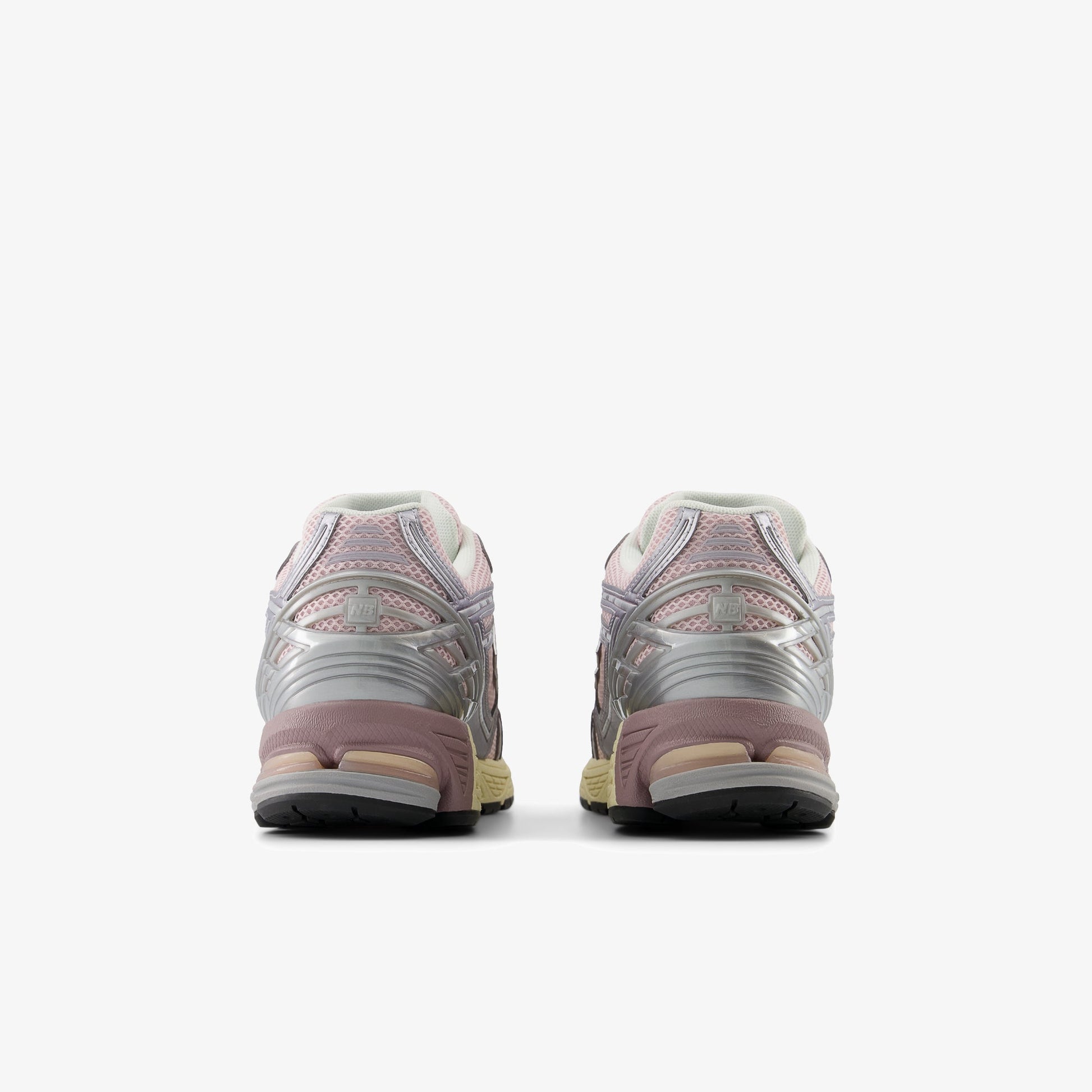 Дамски маратонки New Balance 1906 - Airhouse