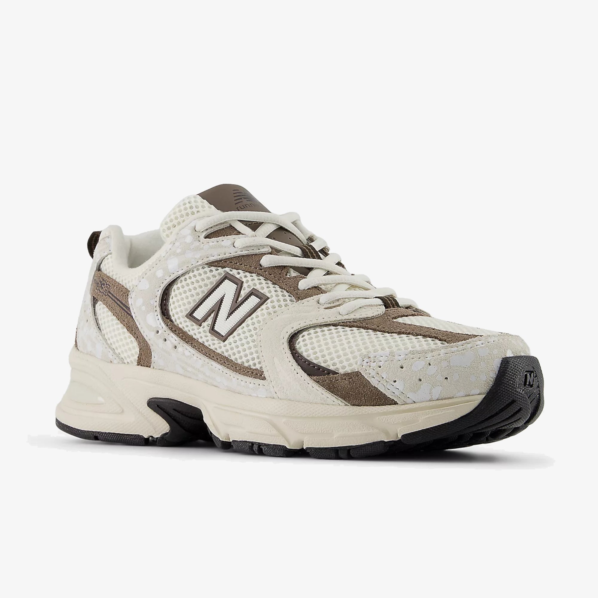 Дамски маратонки New Balance 530 U5308EL диагонален изглед