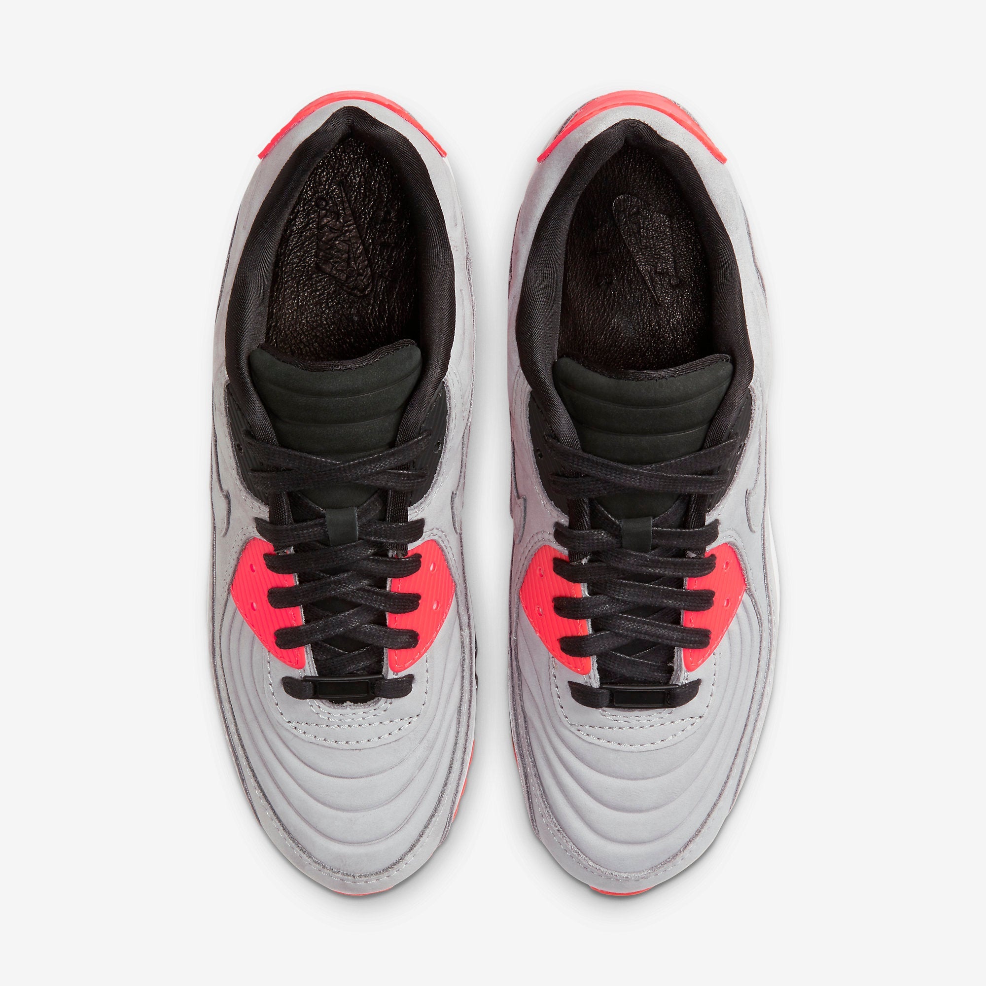 Дамски маратонки Nike Air Max 90 QS Lux - CZ7656-001 отгоре