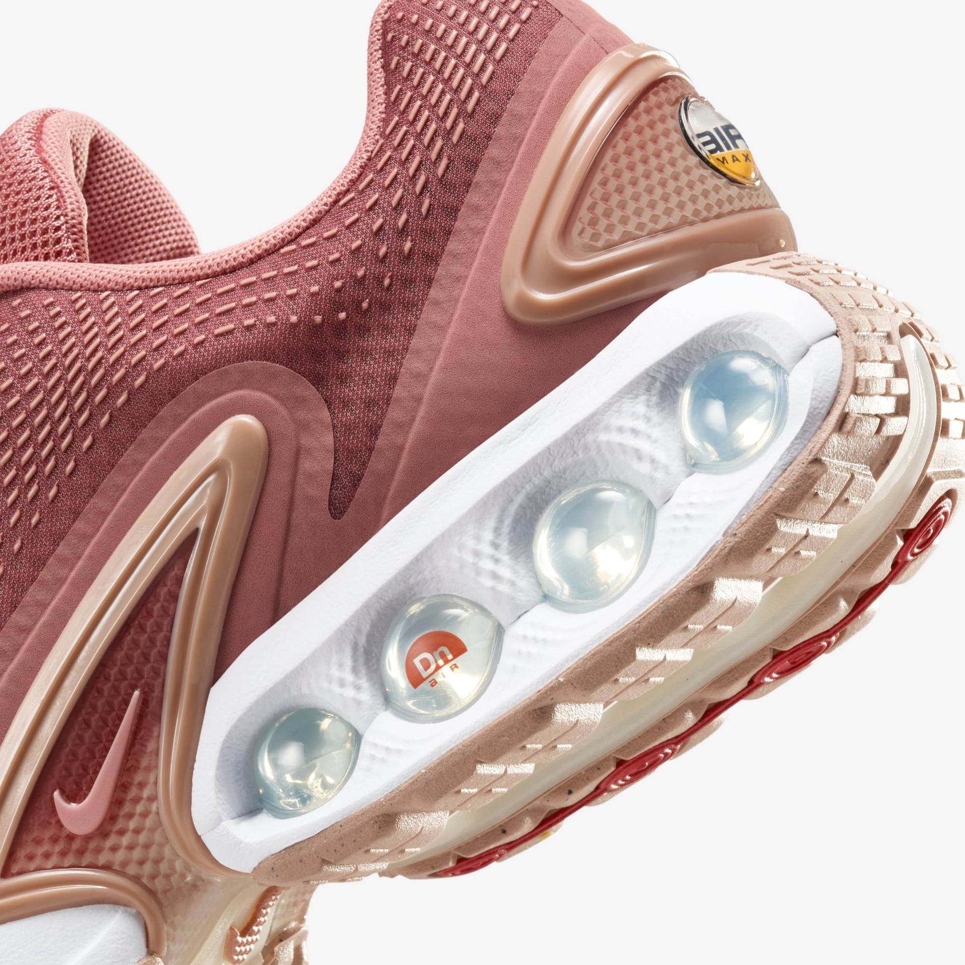 Дамски маратонки Nike Air Max DN - Airhouse