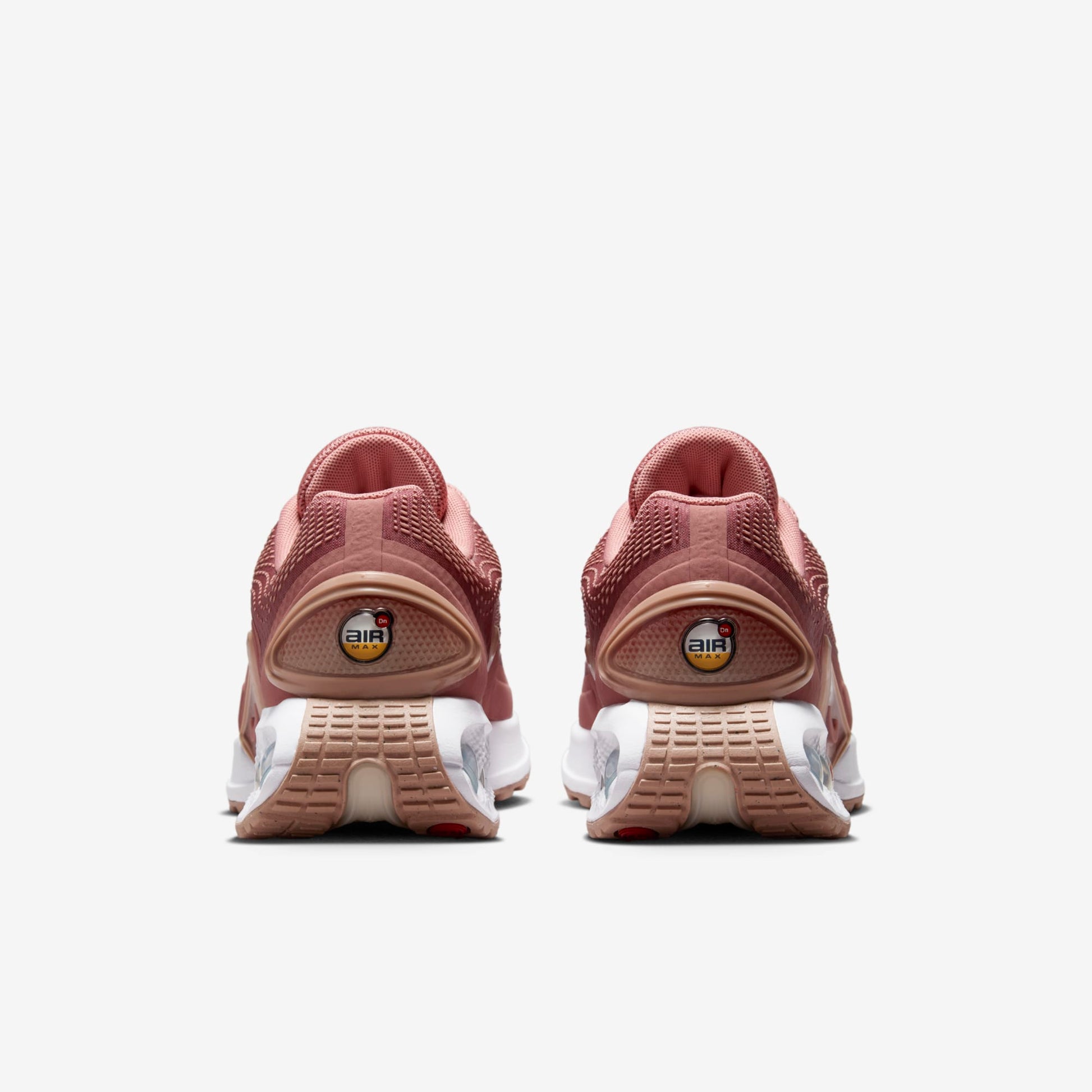 Дамски маратонки Nike Air Max DN - Airhouse