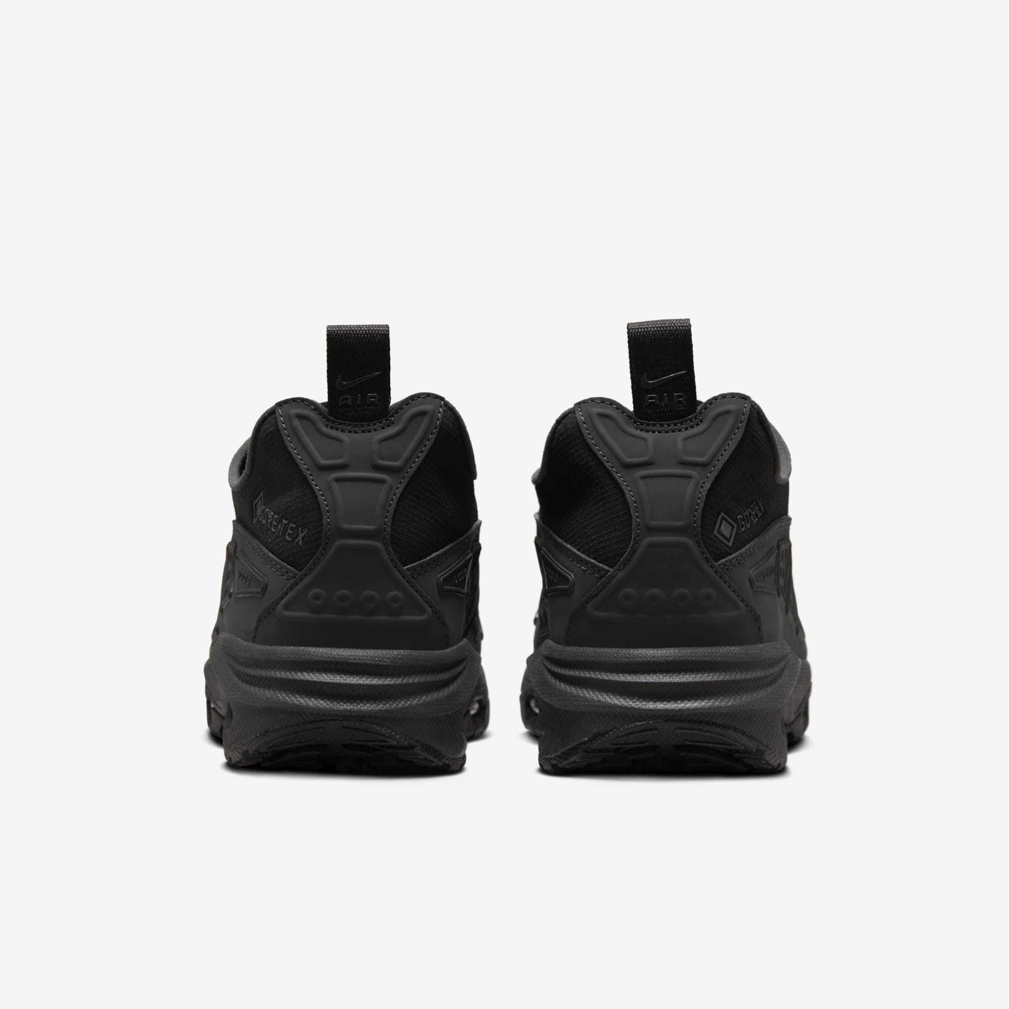 Дамски маратонки Nike Air Max SNDR GORE - TEX - Airhouse