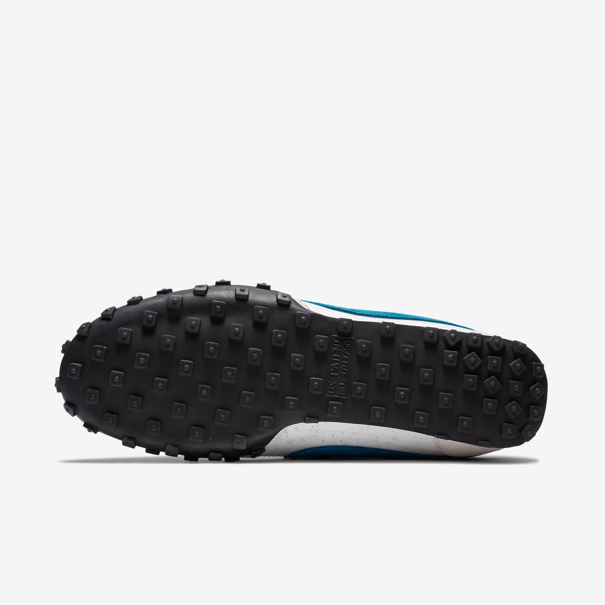 Дамски маратонки Nike Waffle Racer Worldwide Pack - DA4655-100 подметка