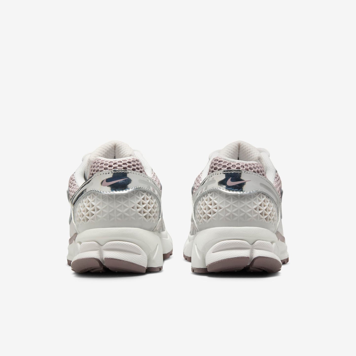 Дамски маратонки Nike Zoom Vomero 5 - Airhouse