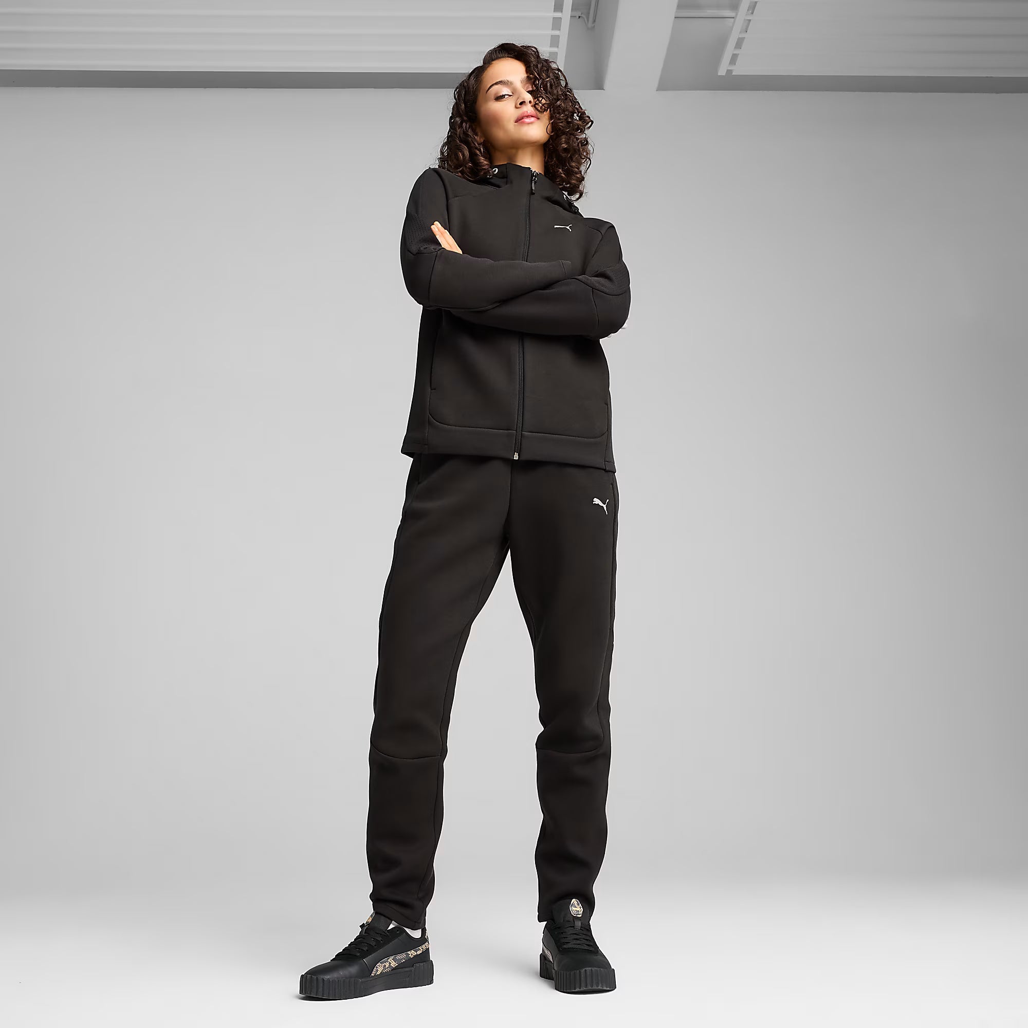 Дамски панталон Puma Evostripe Sweatpants - Airhouse