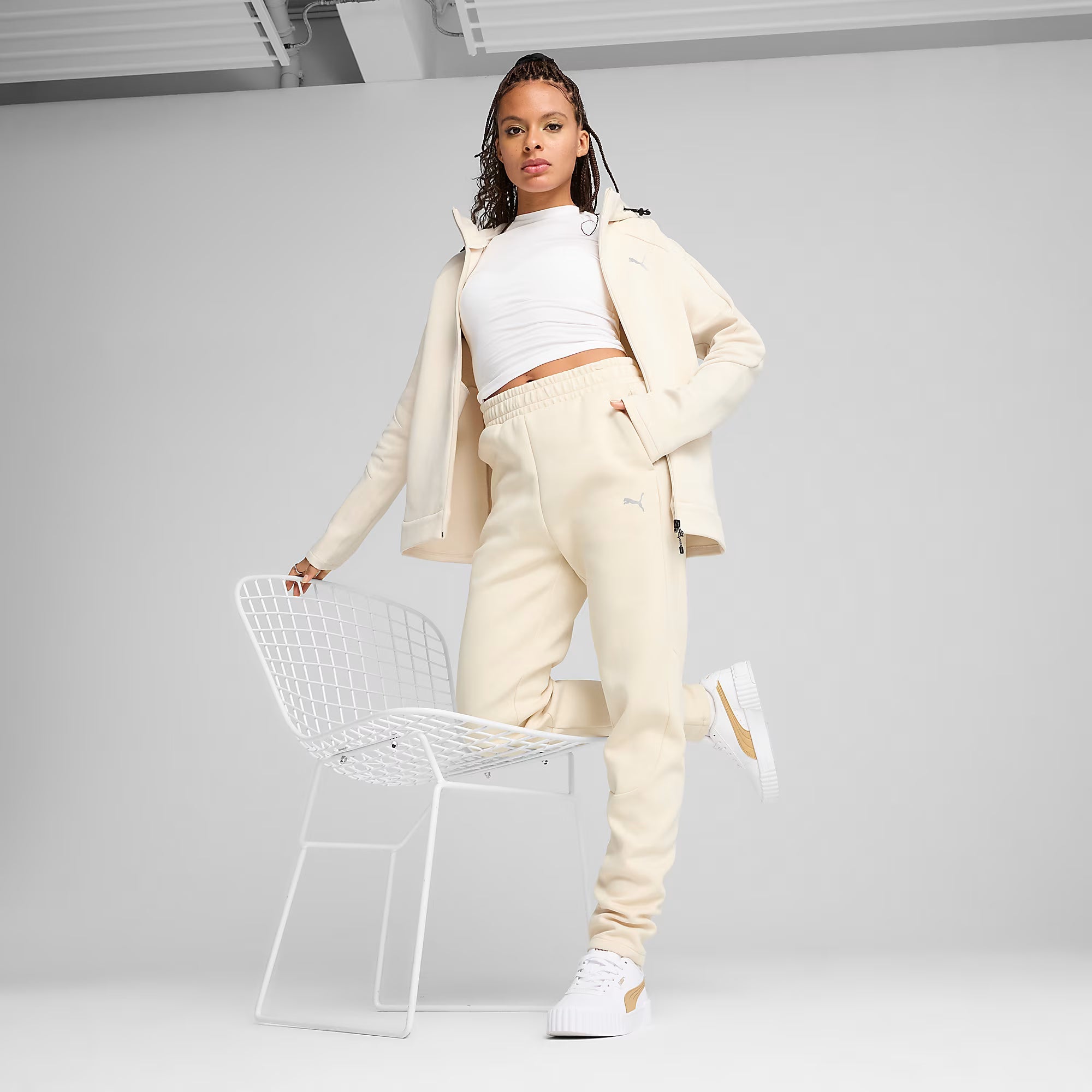 Дамски панталон Puma Evostripe Sweatpants - Airhouse