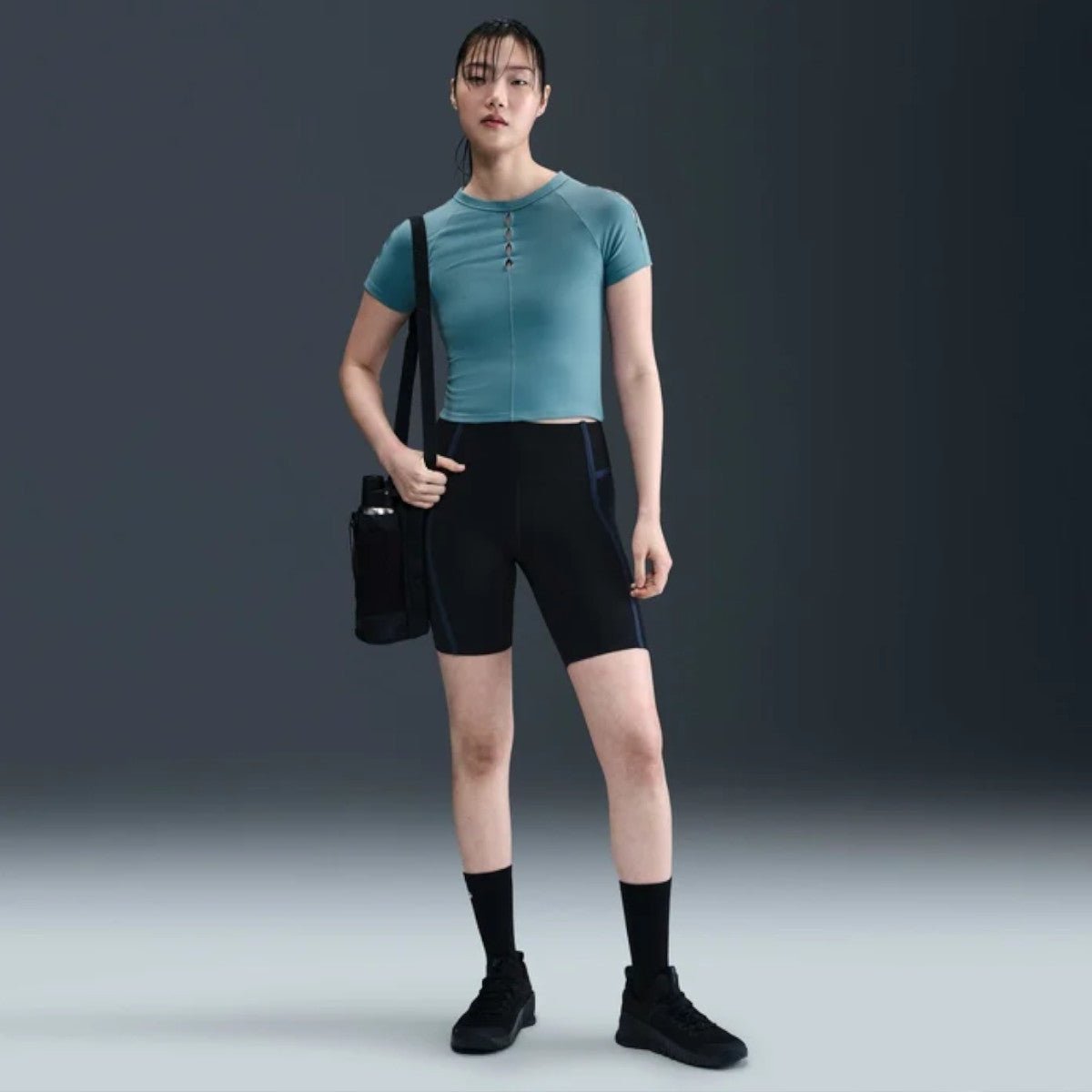 Дамски топ Nike One Fitted Top - Airhouse