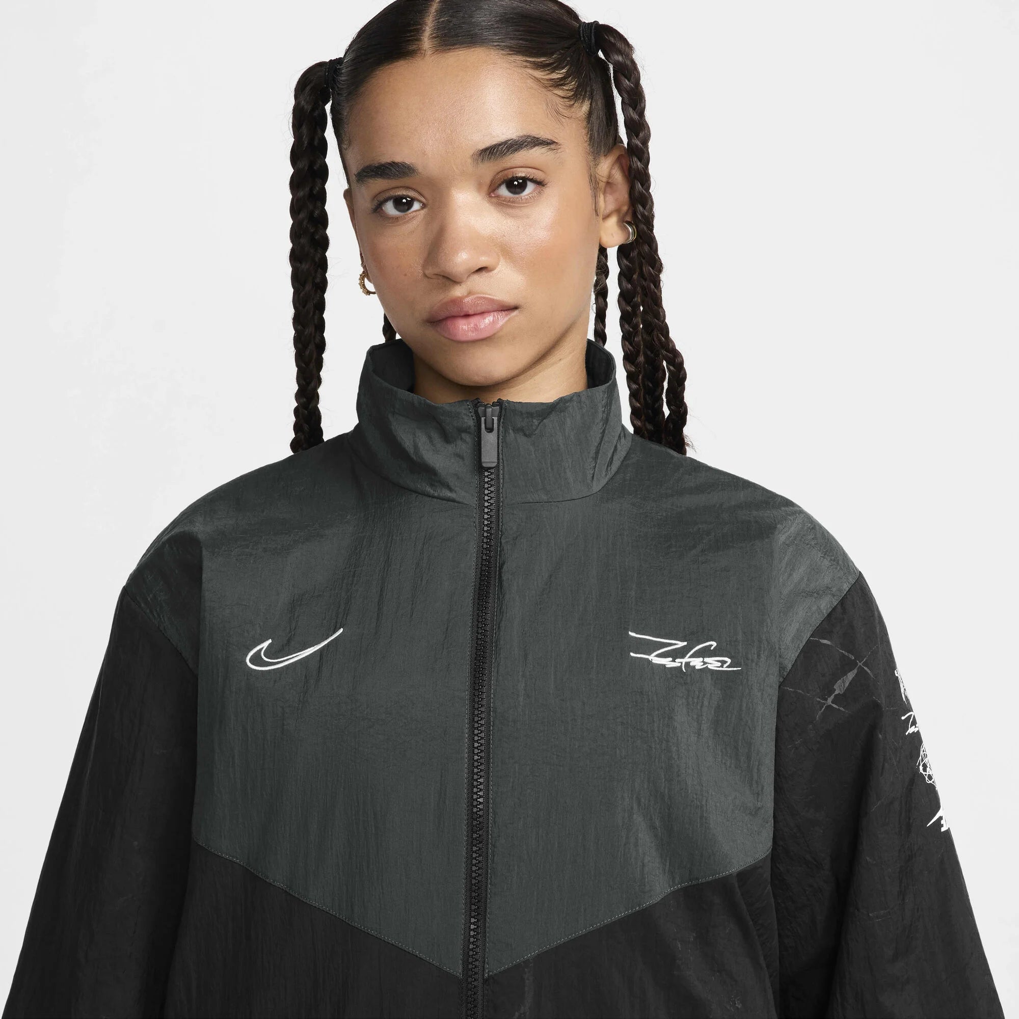 Дамско яке Nike Breaking Windrunner Jacket - Airhouse