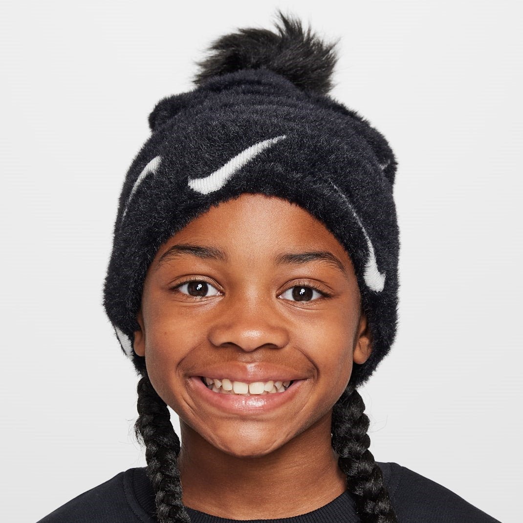 Детска шапка Nike Peak Beanie Pom - Airhouse