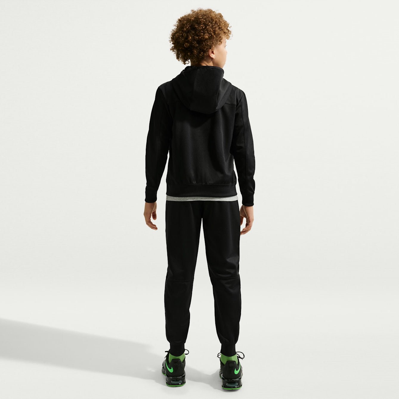 Детски джогър Nike Air Max Jogger - IO1155-010 модел отзад