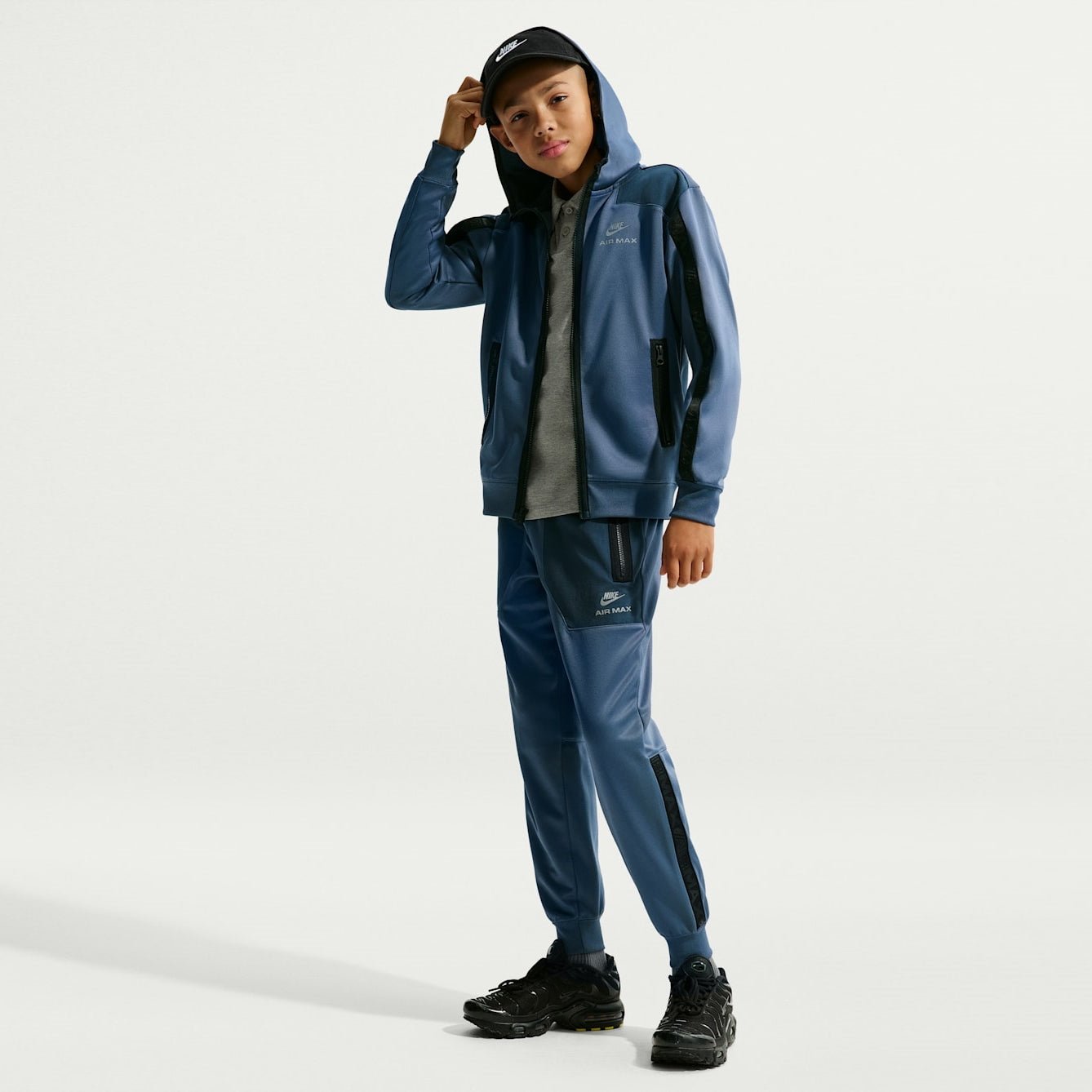 Детски джогър Nike Air Max Jogger - IO1155-491 модел отпред