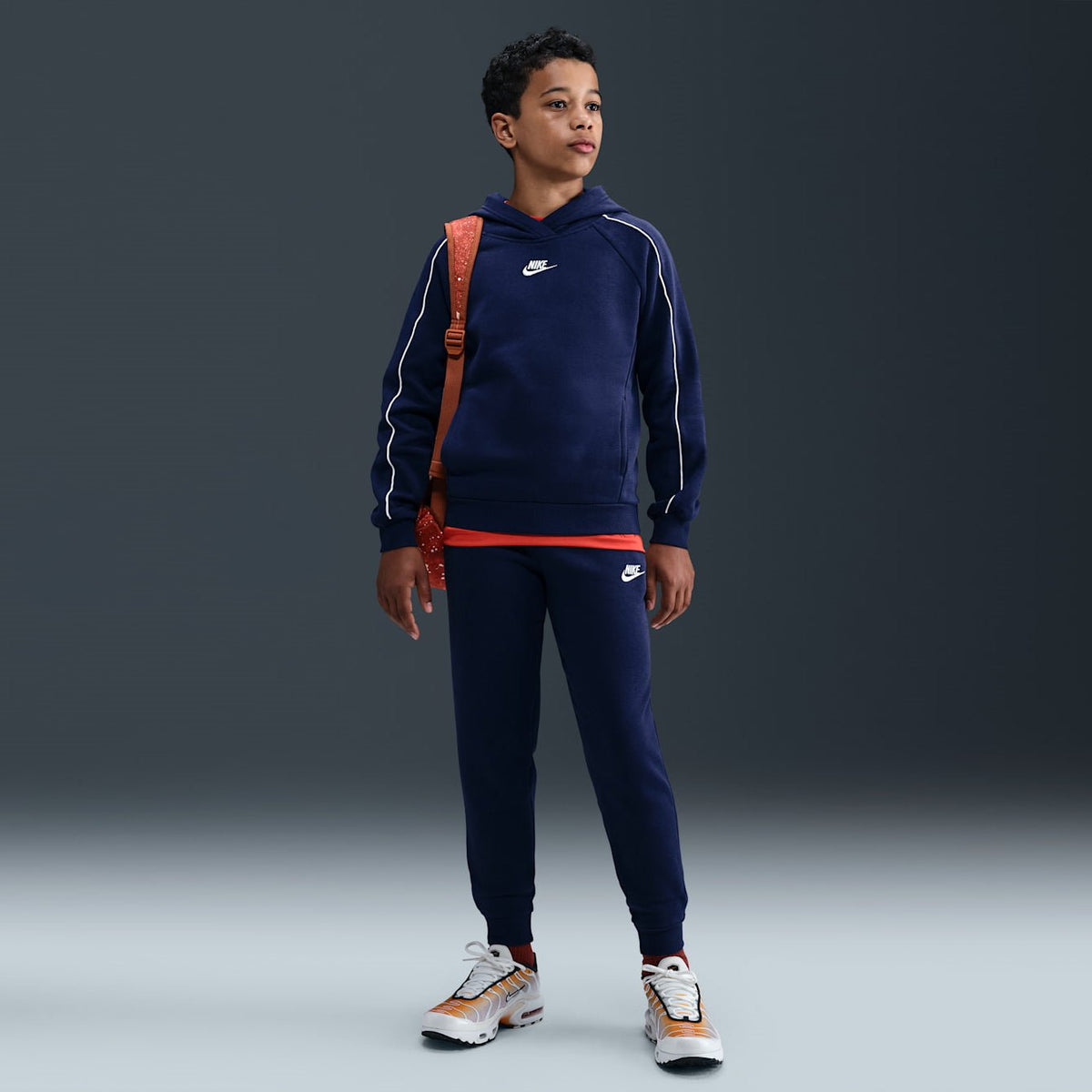 Детски екип Nike Sportswear Club Fleece Hooded Tracksuit - HQ9318-410 модел отпред