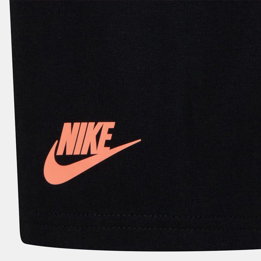 Детски комплект Nike On The Move Tracksuit Set - 86M724-023 детайл лого