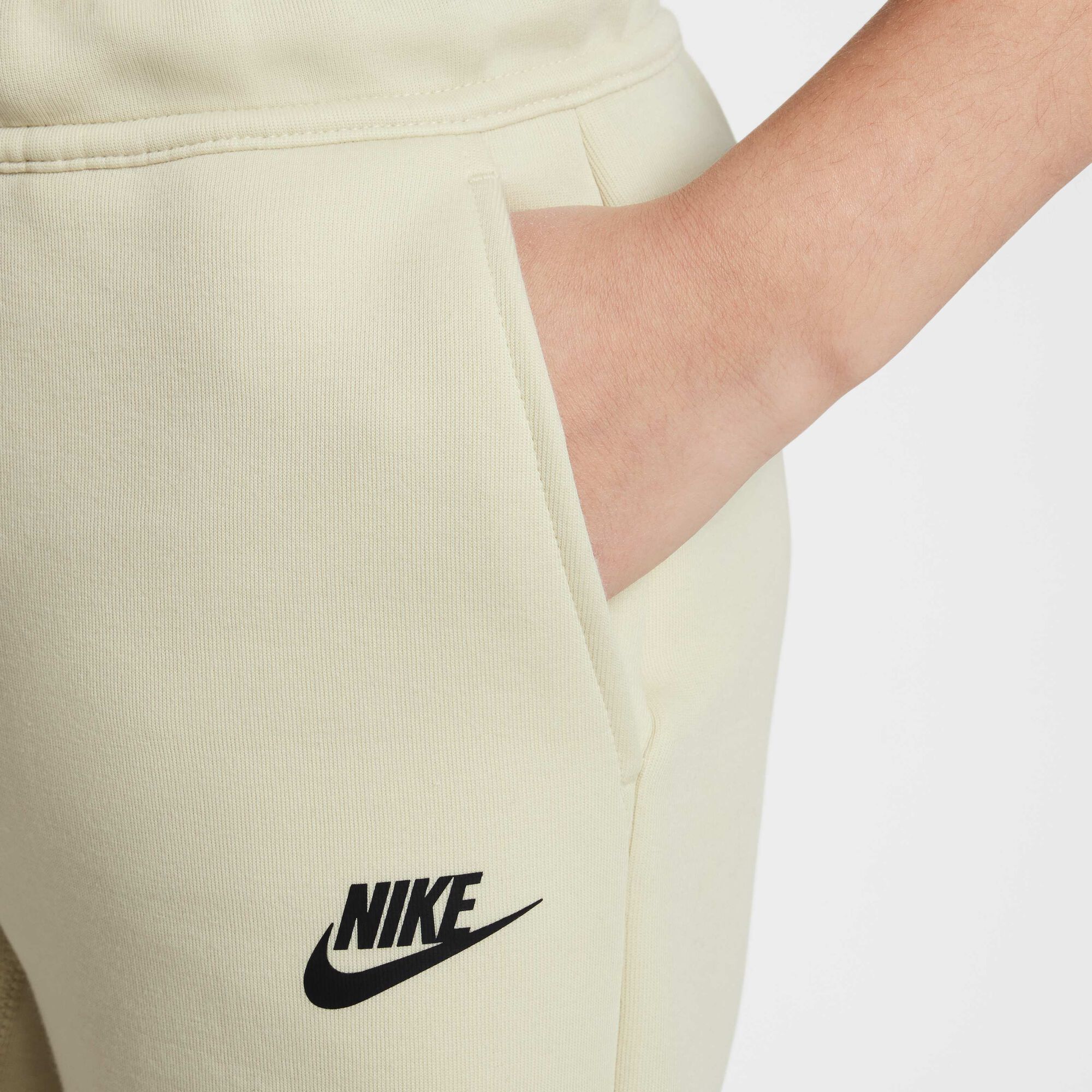 Детски къс панталон Nike Tech Fleece Shorts - Airhouse