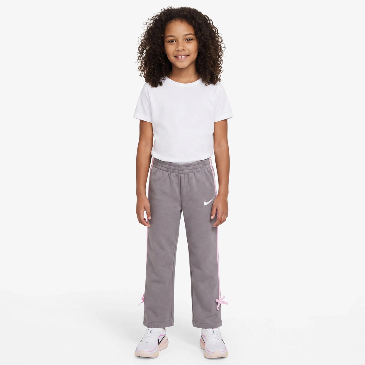 Детски панталон Nike Juxta Girl Fleece Wide Leg Pant - 36P152-K0P модел отпред