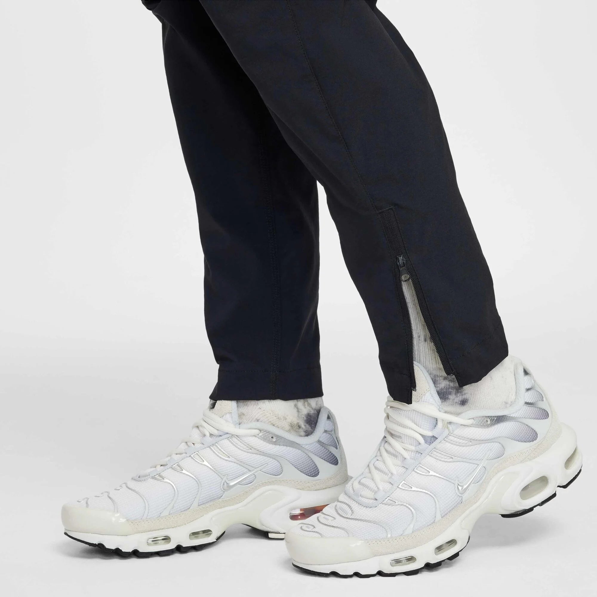 Детски панталон Nike Tech Woven Trousers - Airhouse