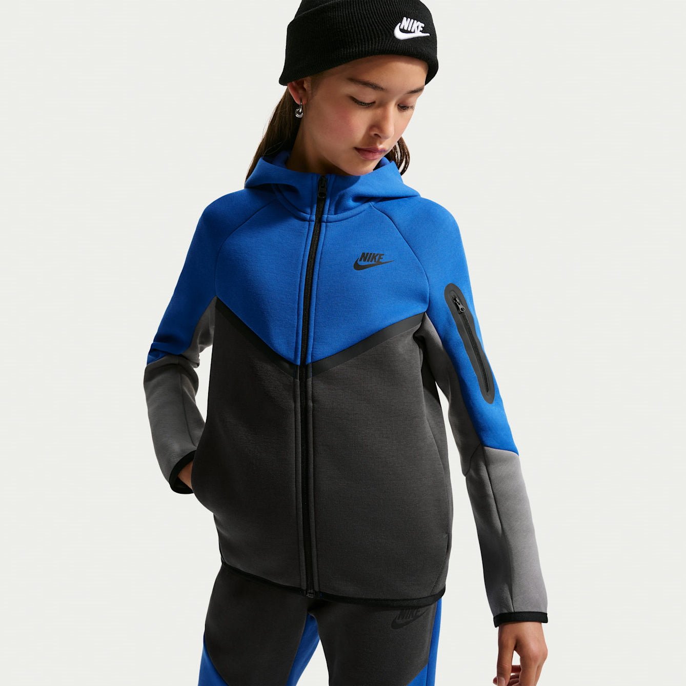 Детско худи Nike Sportswear Tech Fleece Full-Zip Hoodie - HV5867-481