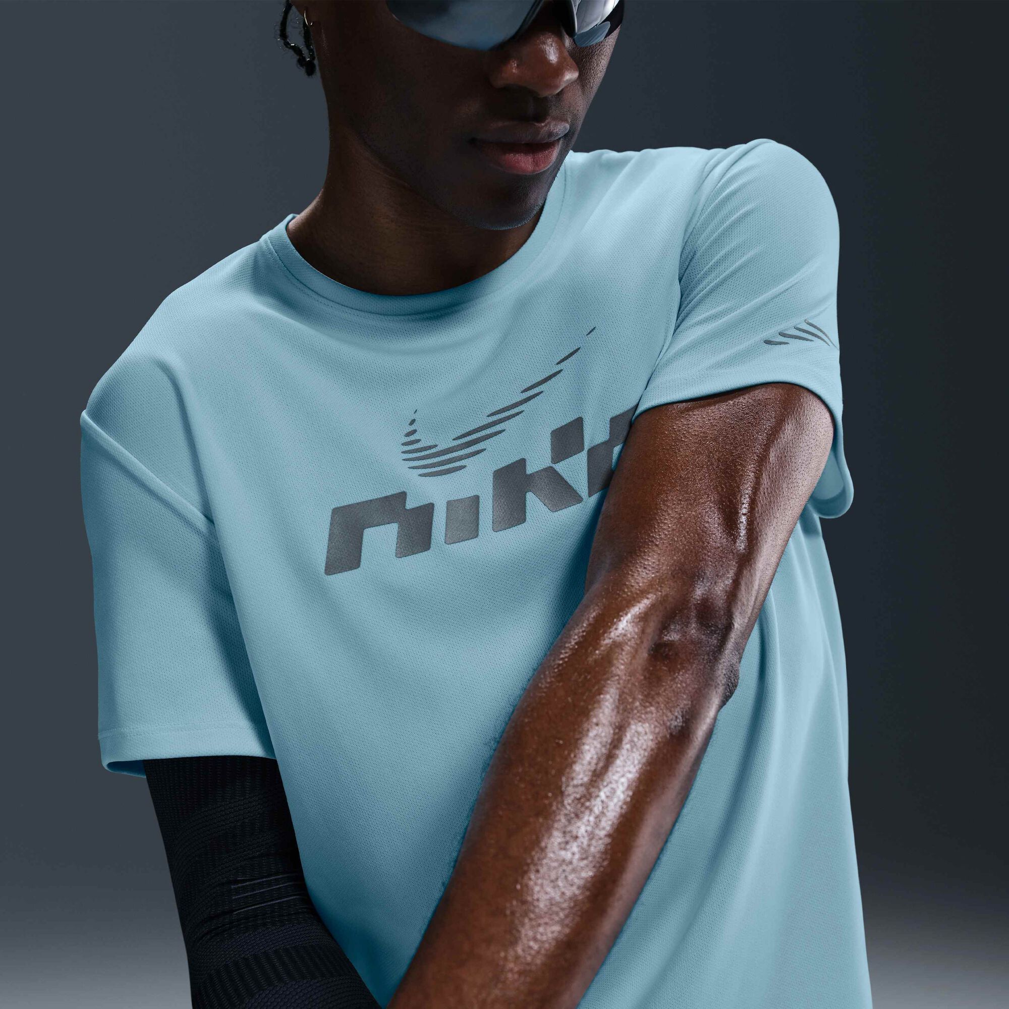 Мъжка тениска Nike Miler Flash Top - Airhouse