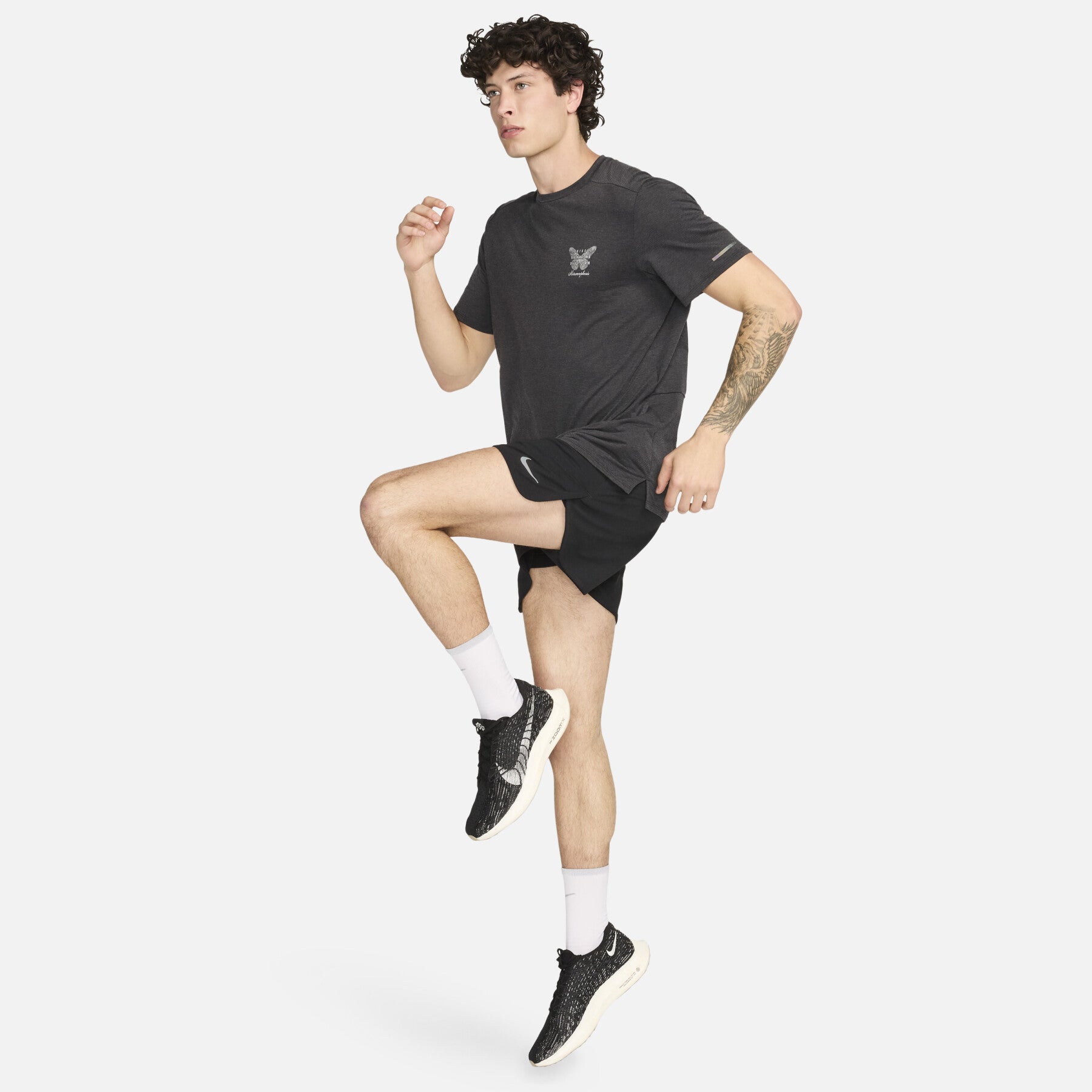 Мъжка тениска Nike Rise 365 Running Division T-Shirt FN3980 - 010 - Airhouse