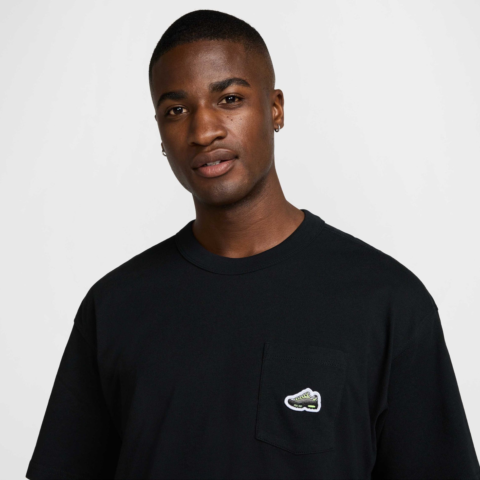 Мъжка тениска Nike Tee Max90 SNKR Patch PKT - Airhouse